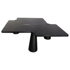 Angelo Mangiarott pour Skipper Freccia Table italienne en marbre noir Marquinia 1970