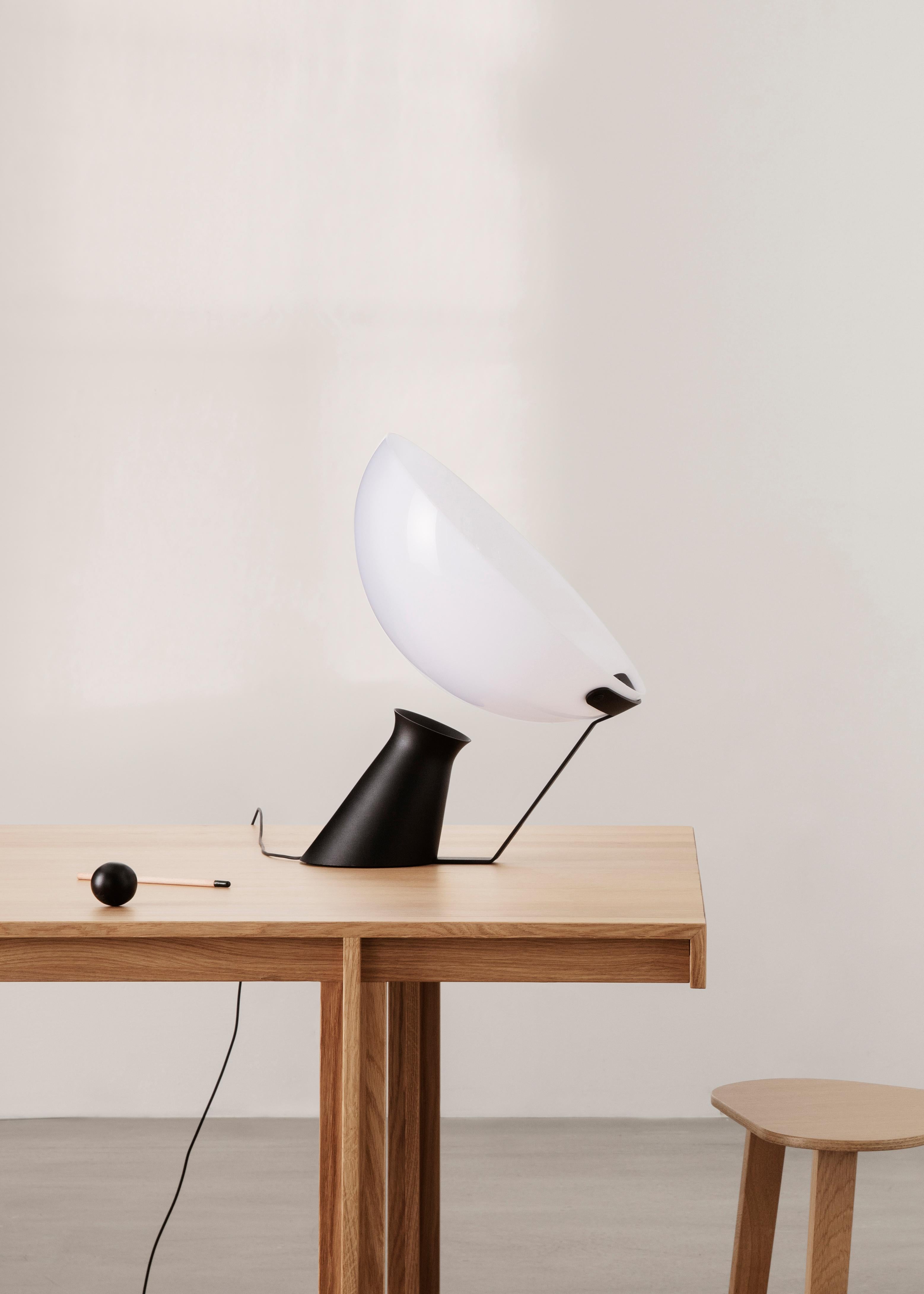 Lampe de table Aida pour Karakter, Angelo Mangiarotti, 1988 Neuf - En vente à Barcelona, Barcelona