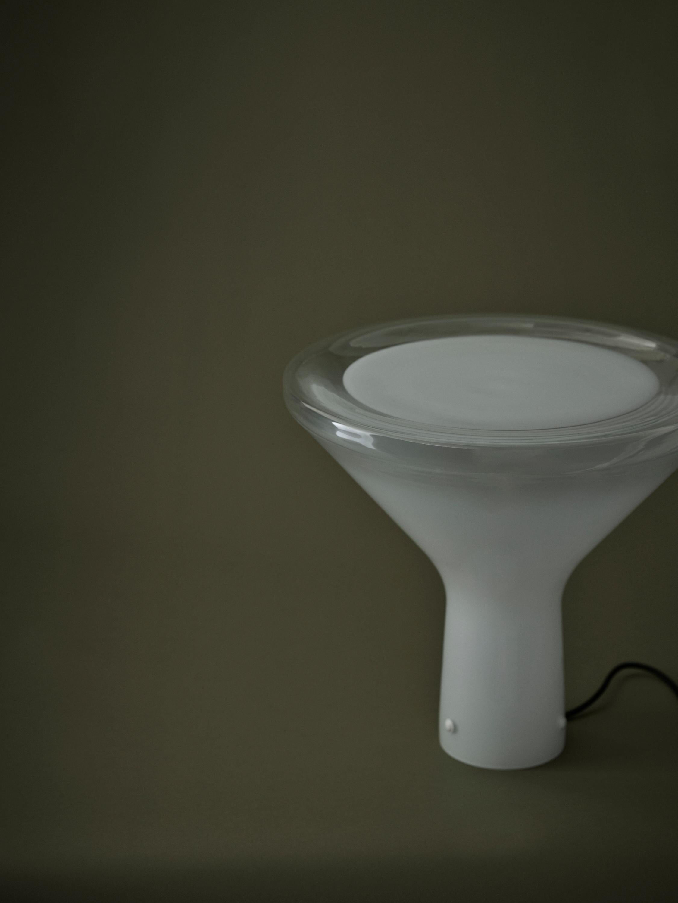 Angelo Mangiarotti Acceslsa Table Lamp for Karakter For Sale 1