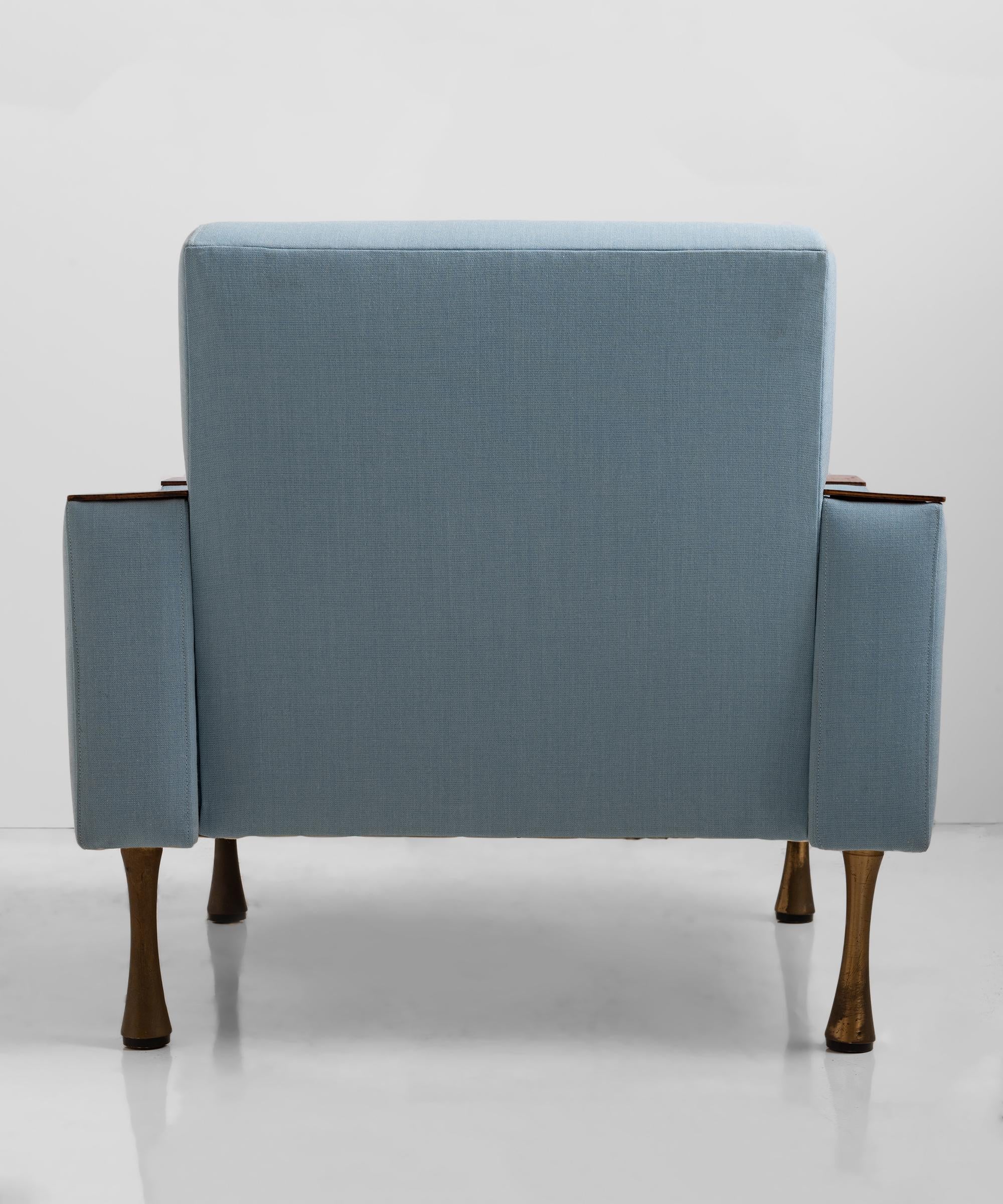 Modern Angelo Mangiarotti Armchair in Wool Blend from Maharam, Italy, circa 1960