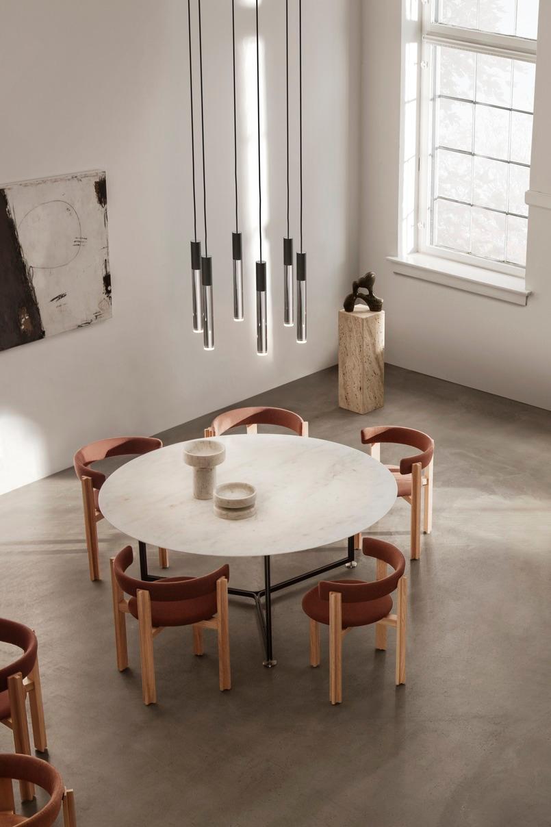 XXI secolo e contemporaneo Angelo Mangiarotti Lampada in plexi nero per Karakter in vendita