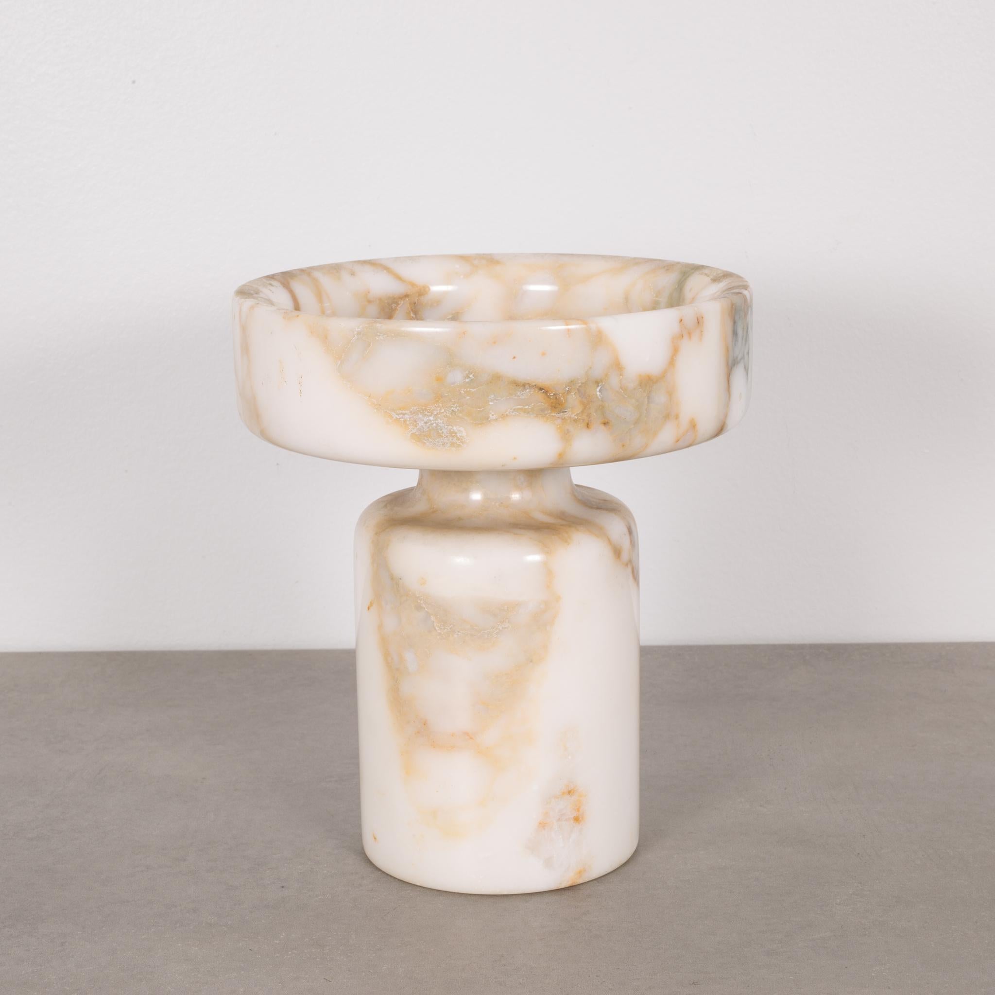 Mid-Century Modern Angelo Mangiarotti Calacatta Marble Vase for Knoll International, circa 1960