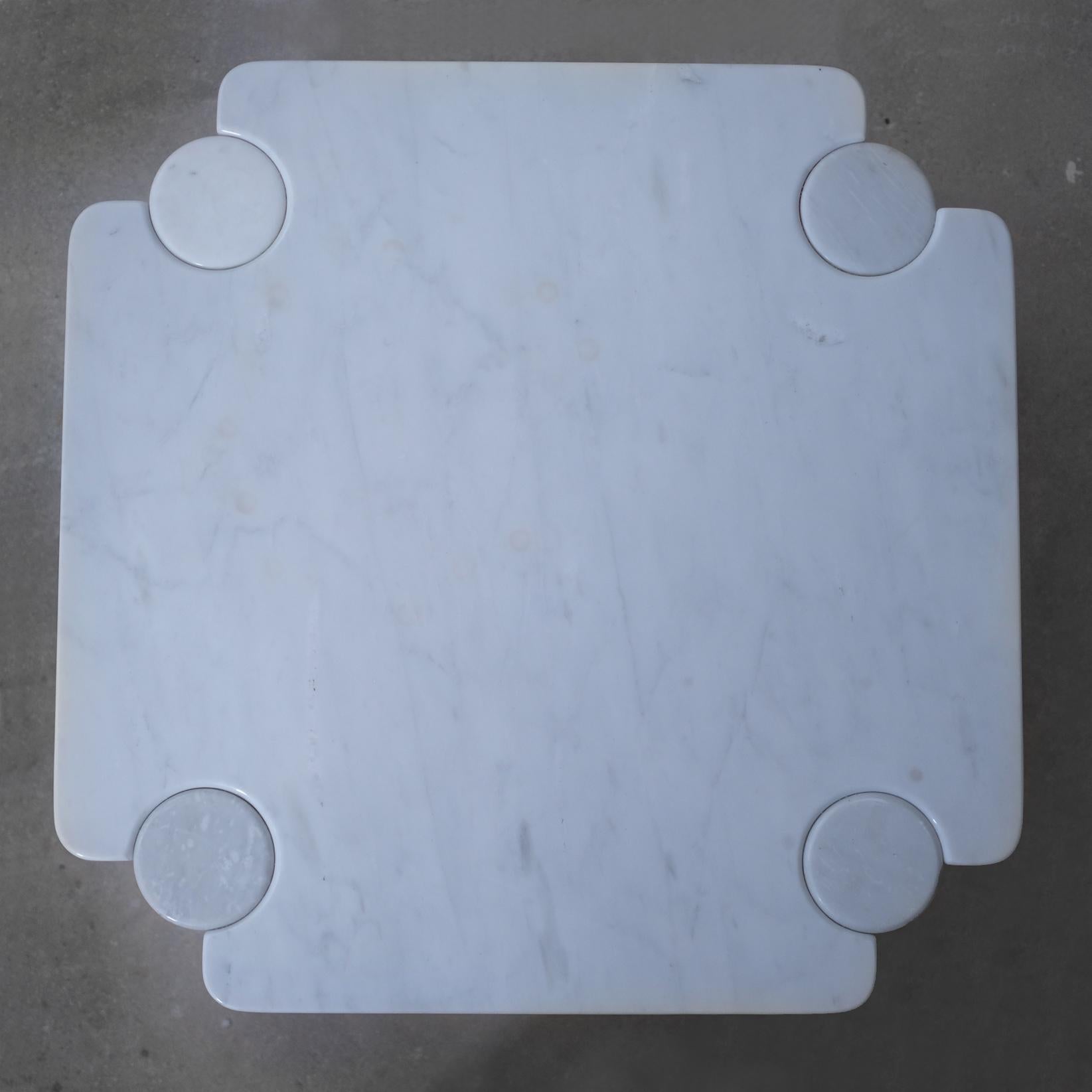 italien Table basse Angelo Mangiarotti de Carrare en vente