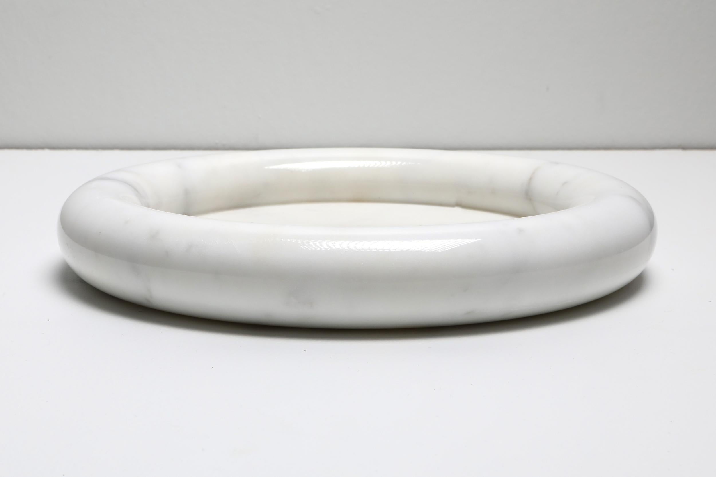 Angelo Mangiarotti Carrara Marble Bowl In Excellent Condition In Antwerp, BE