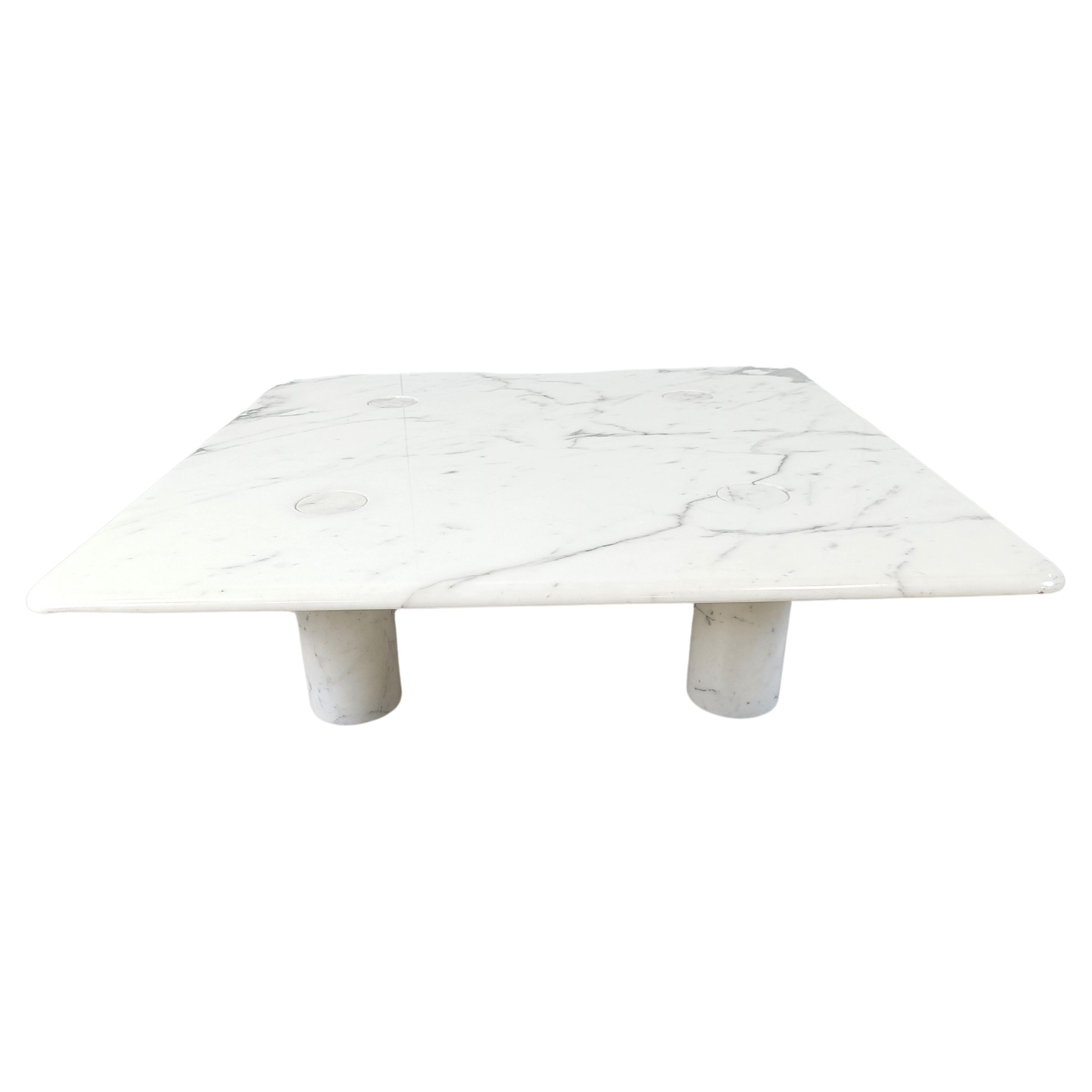 Table basse en marbre Carrara d'Angelo Mangiarotti pour Up&Up, Italie