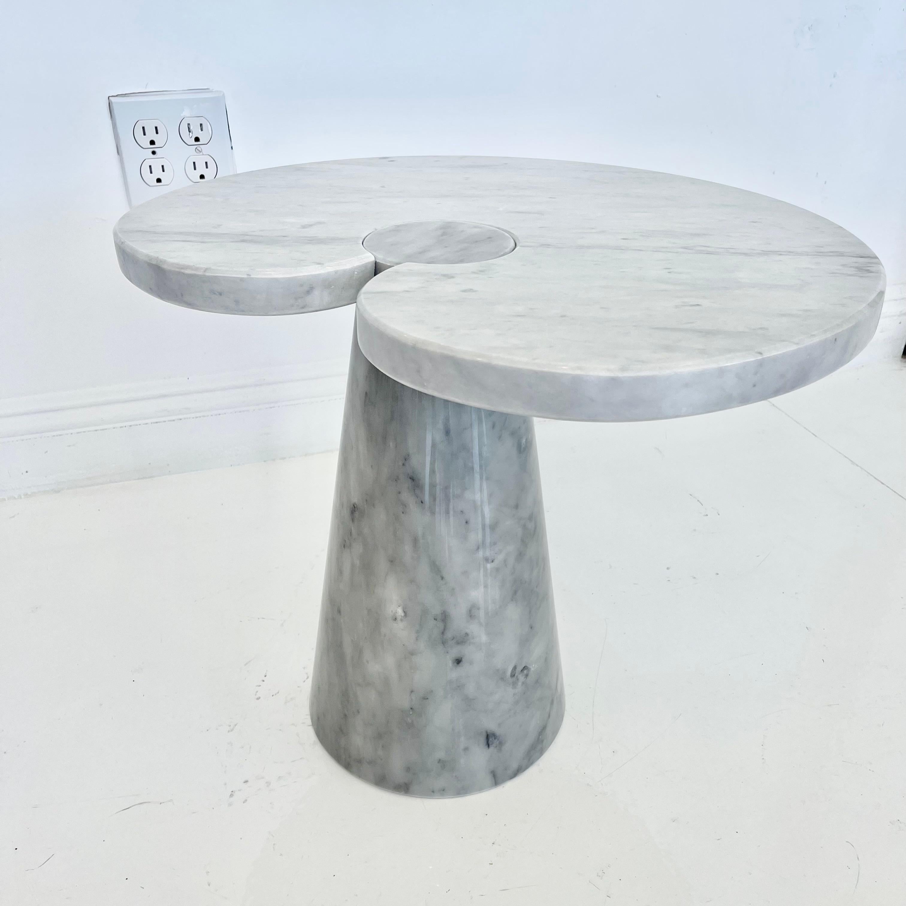 Angelo Mangiarotti Carrara Marble Eros Side Table, 1970 For Sale 4