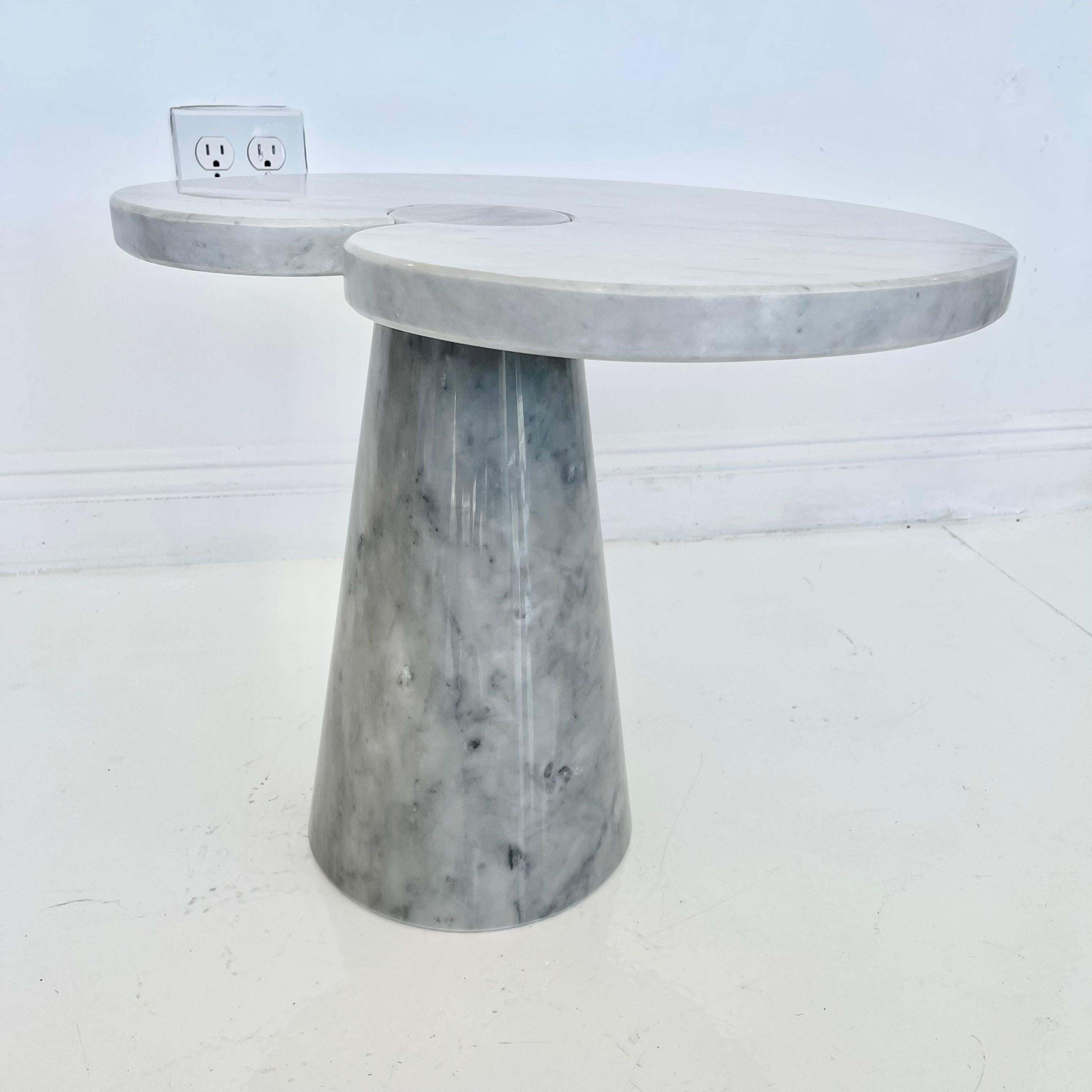 Table d'appoint Eros en marbre de Carrare Angelo Mangiarotti, 1970 en vente 4