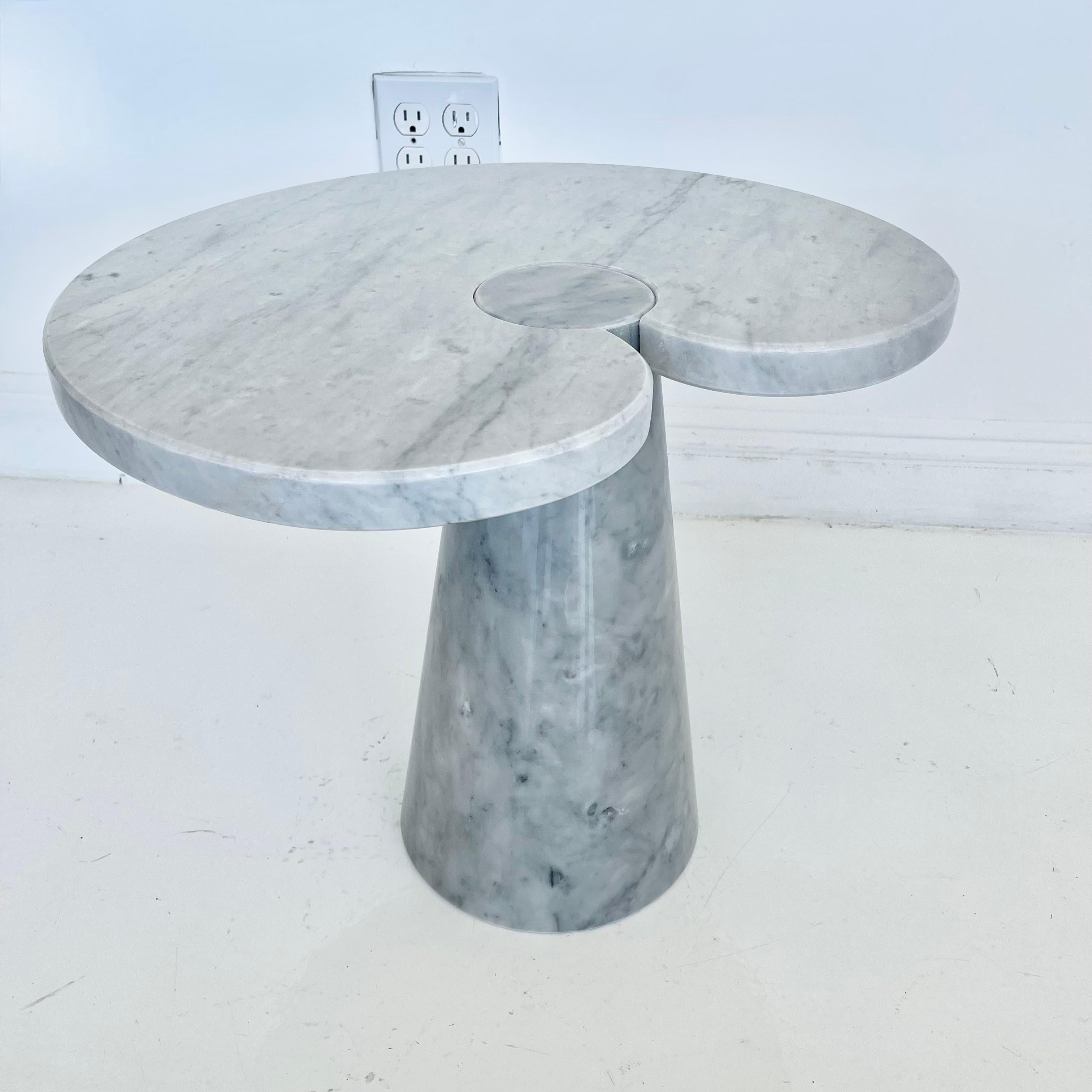 Mid-Century Modern Angelo Mangiarotti Carrara Marble Eros Side Table, 1970 For Sale