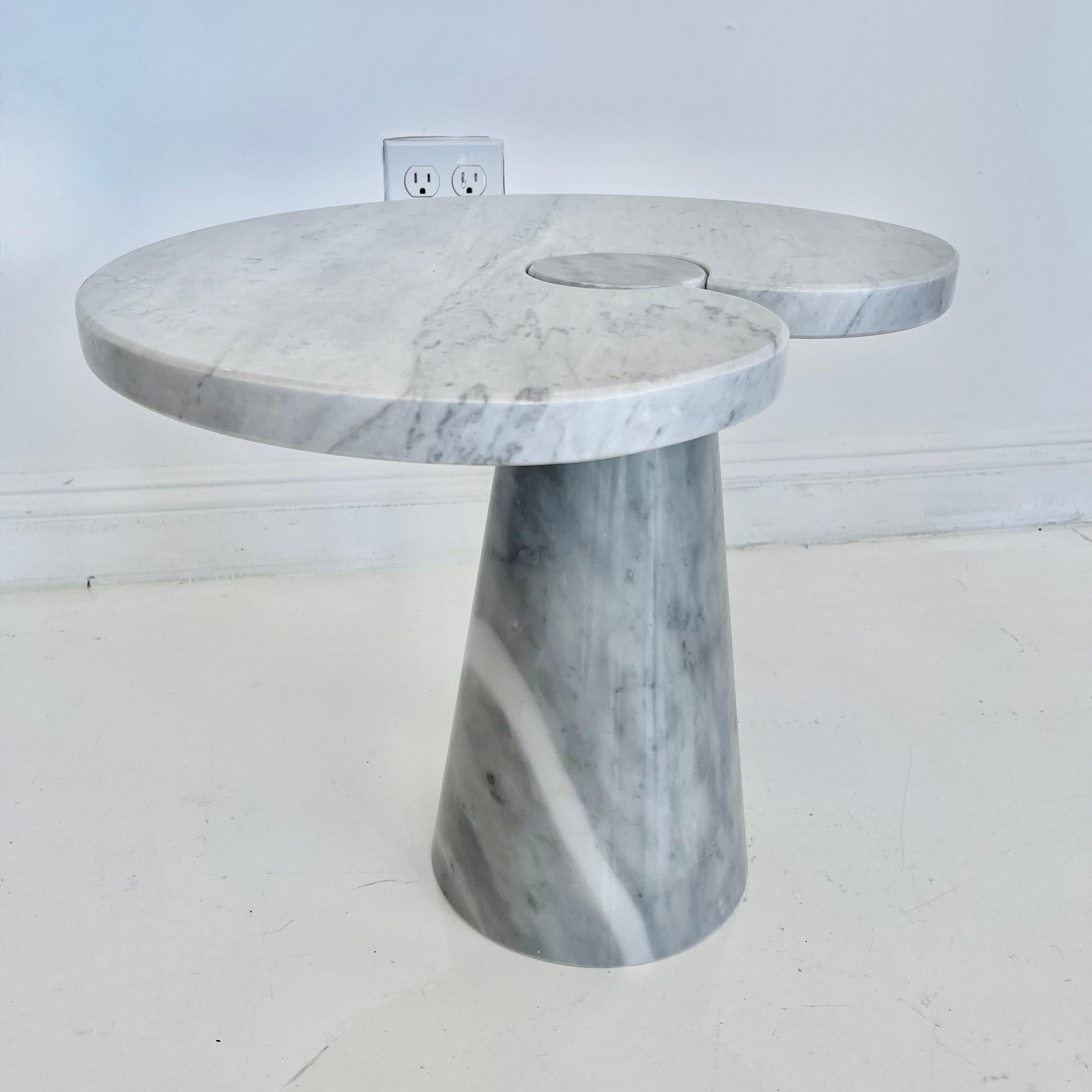 Mid-Century Modern Angelo Mangiarotti Carrara Marble Eros Side Table, 1970