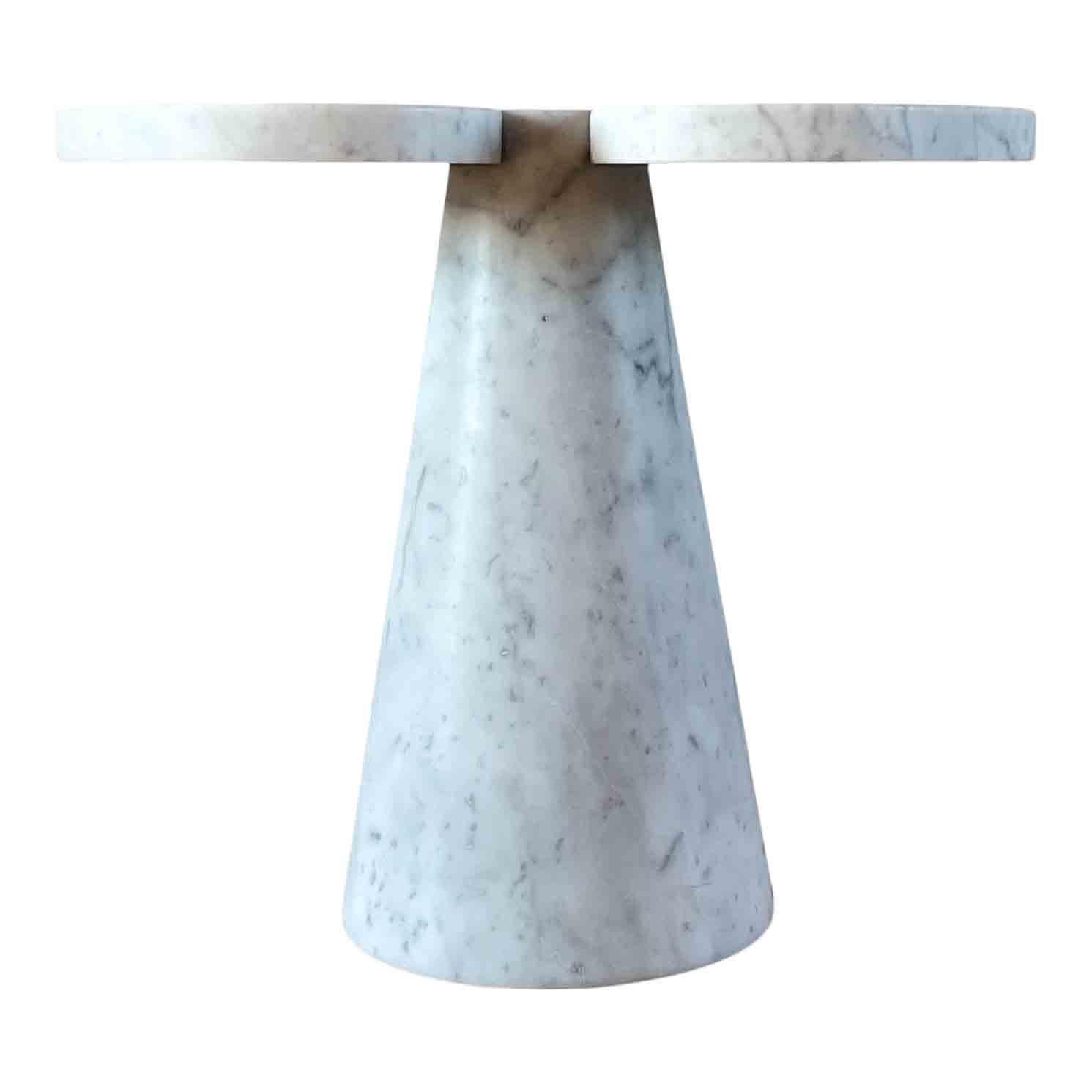 Late 20th Century Angelo Mangiarotti Carrara Marble “Eros” Side Table for Skipper, 1971, Set of 2 For Sale