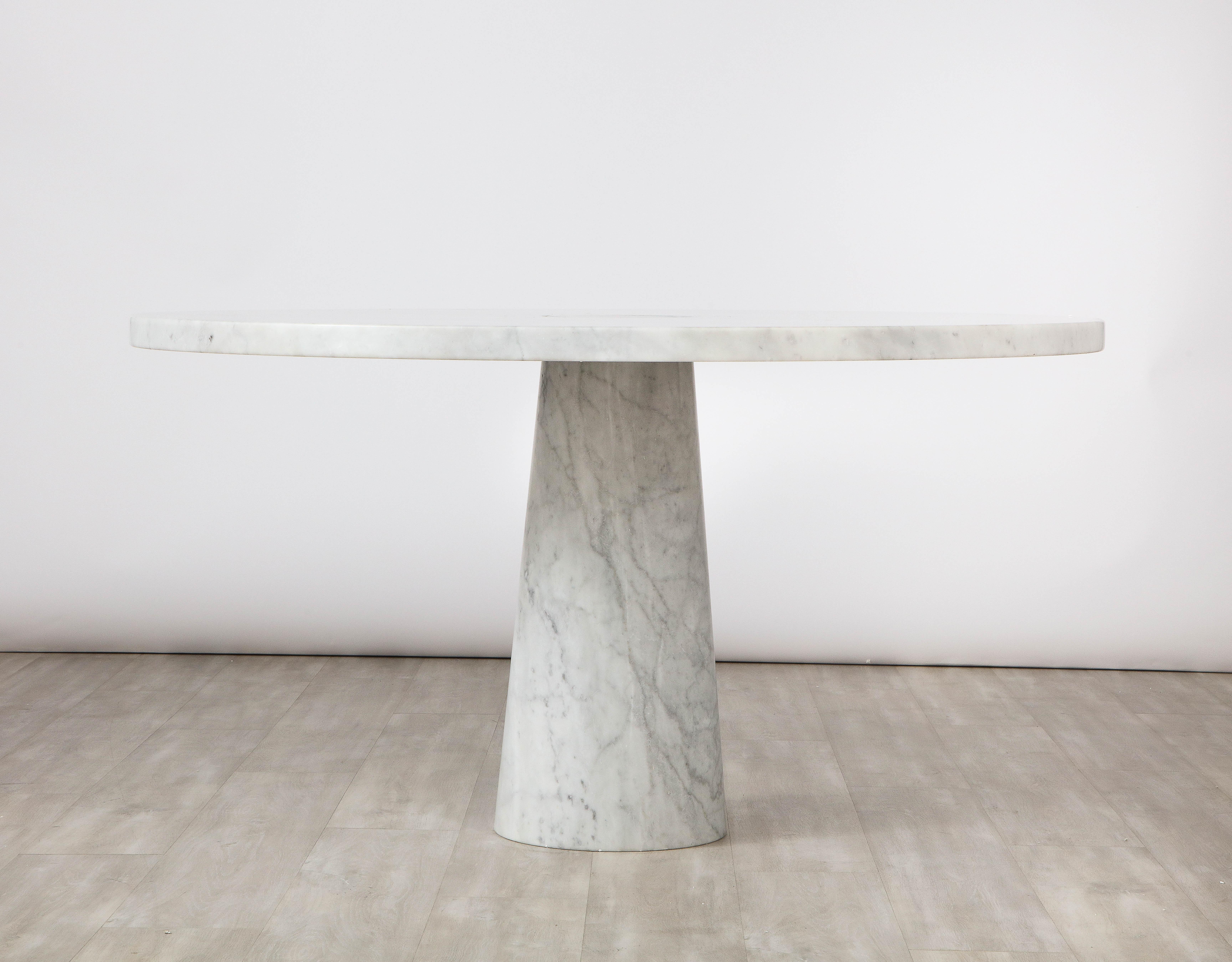 Table de salle à manger à piédestal Angelo Mangiarotti en marbre de Carrare, italienne, années 1970 en vente 8