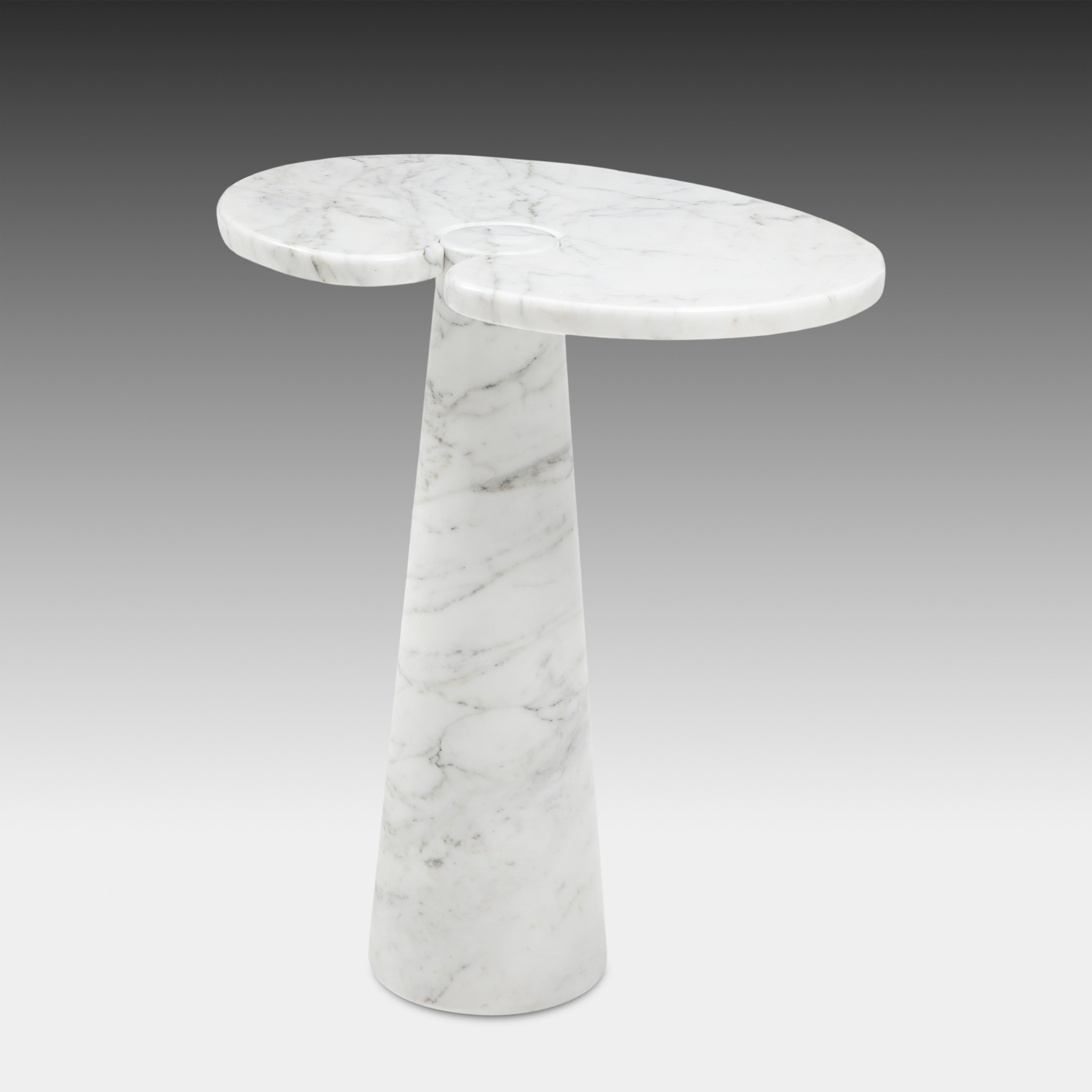 Designed by Angelo Mangiarotti for Skipper from the 'Eros' series, Carrara marble tall side table or console with top fitted on a conical base. This elegantly organic table has beautiful subtle veining throughout. Original Skipper label on