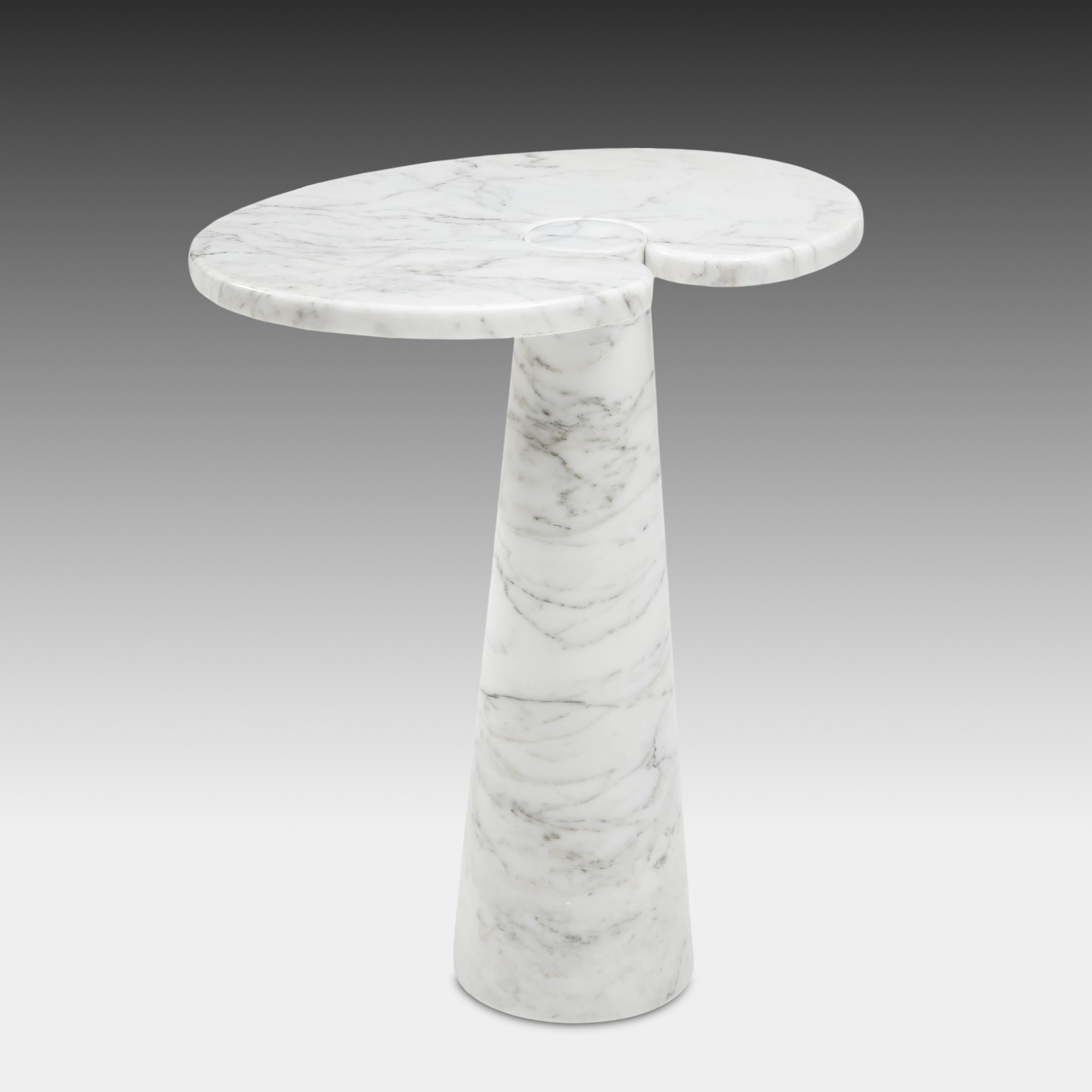 Angelo Mangiarotti Carrara Marble Tall Side Table from Eros Series, 1971 In Good Condition For Sale In New York, NY