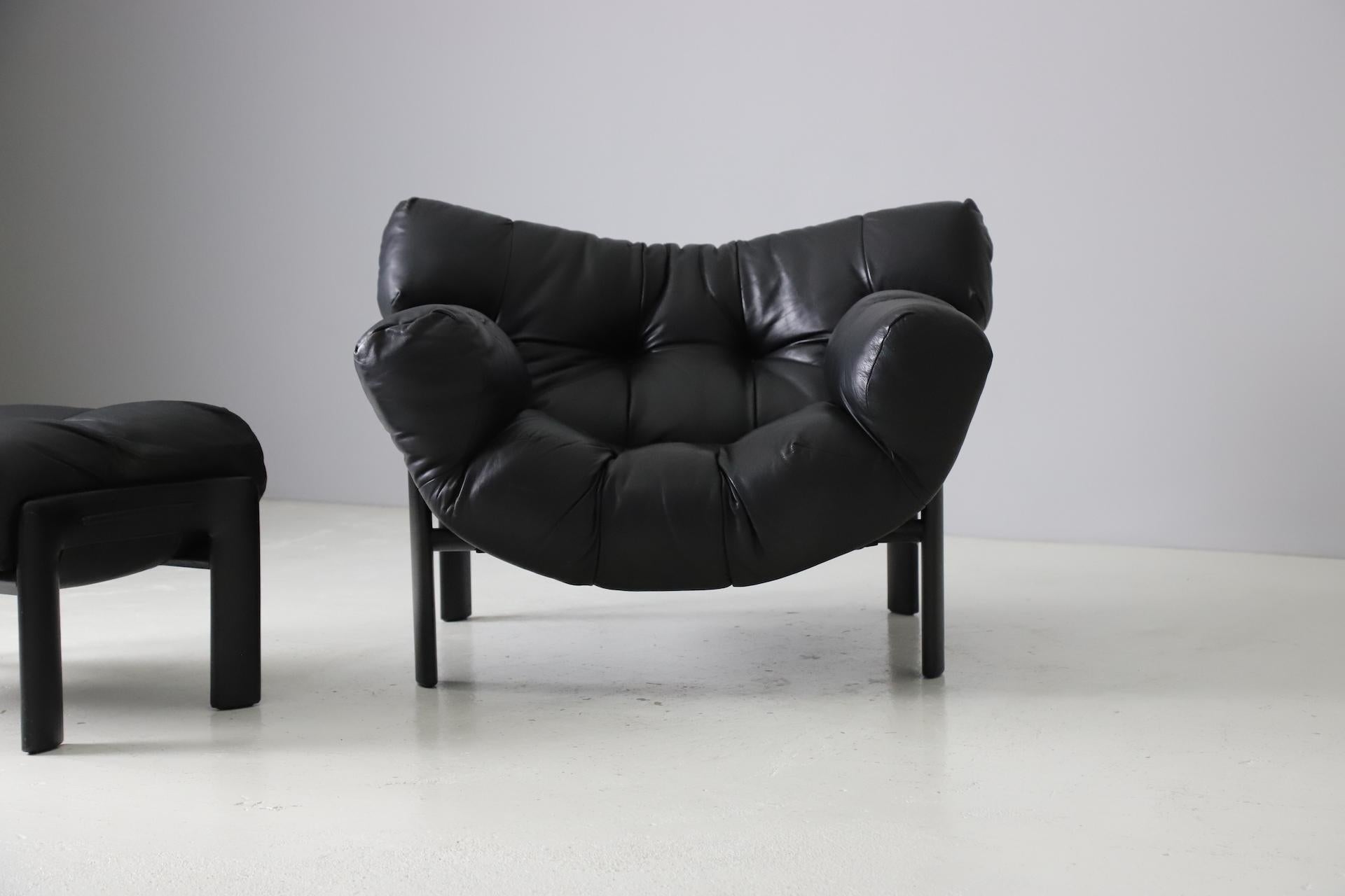 Stained Angelo Mangiarotti & Chiara Pampo 'Légère' lounge chair with ottoman, 1978