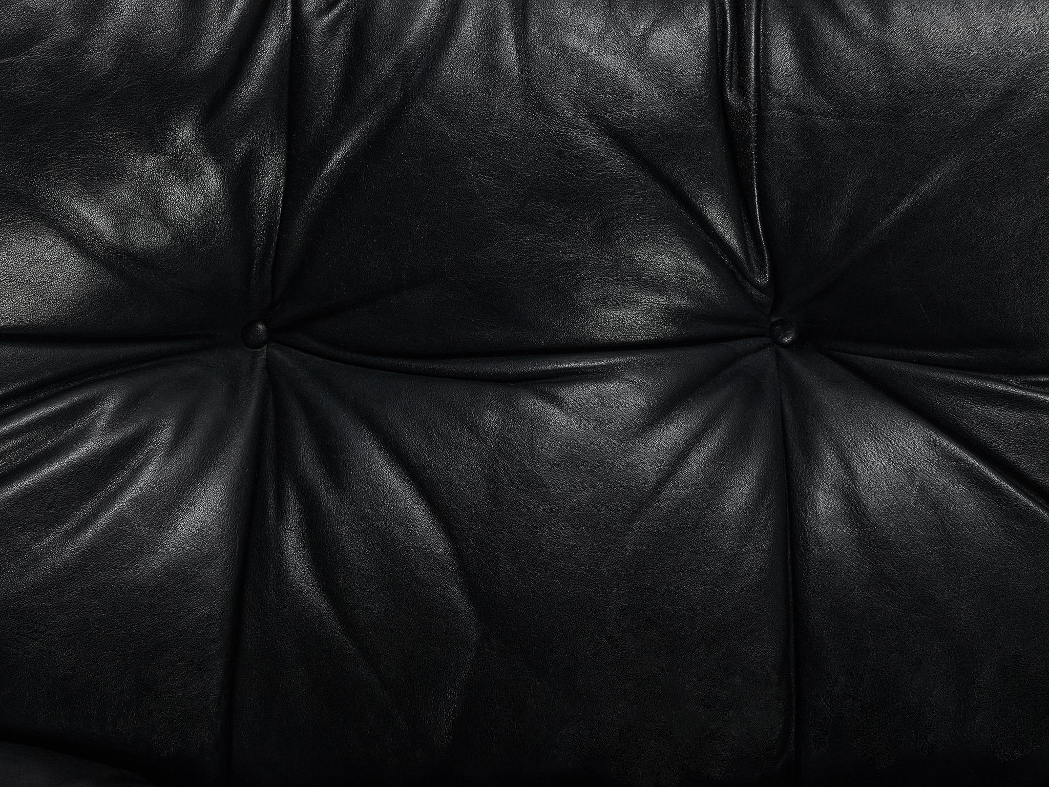 Late 20th Century Angelo Mangiarotti & Chiara Pampo 'Légère' Sofa in Black Leather