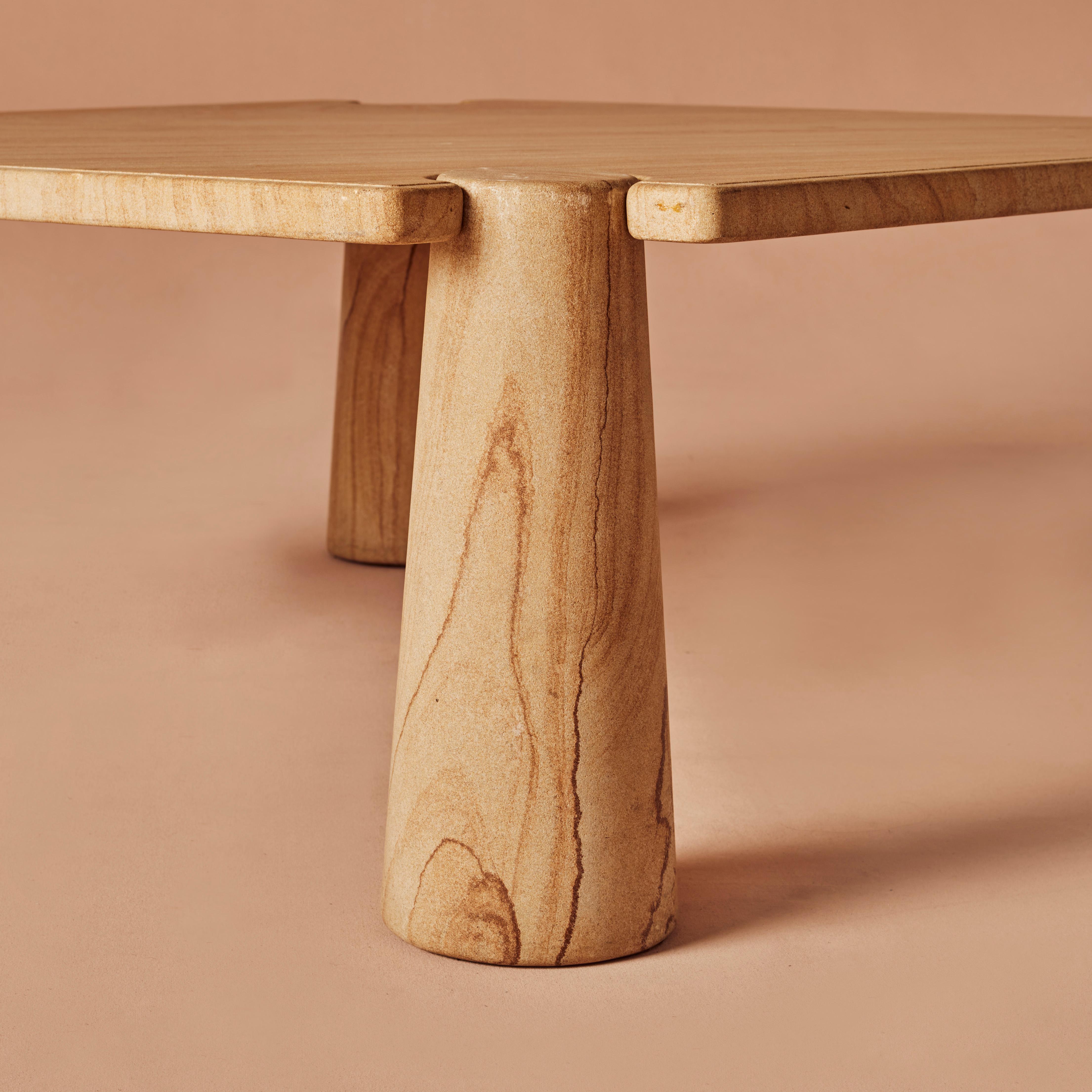 Angelo Mangiarotti, Couchtisch aus der Eros-Serie, entworfen von Skipper im Zustand „Gut“ im Angebot in London, England
