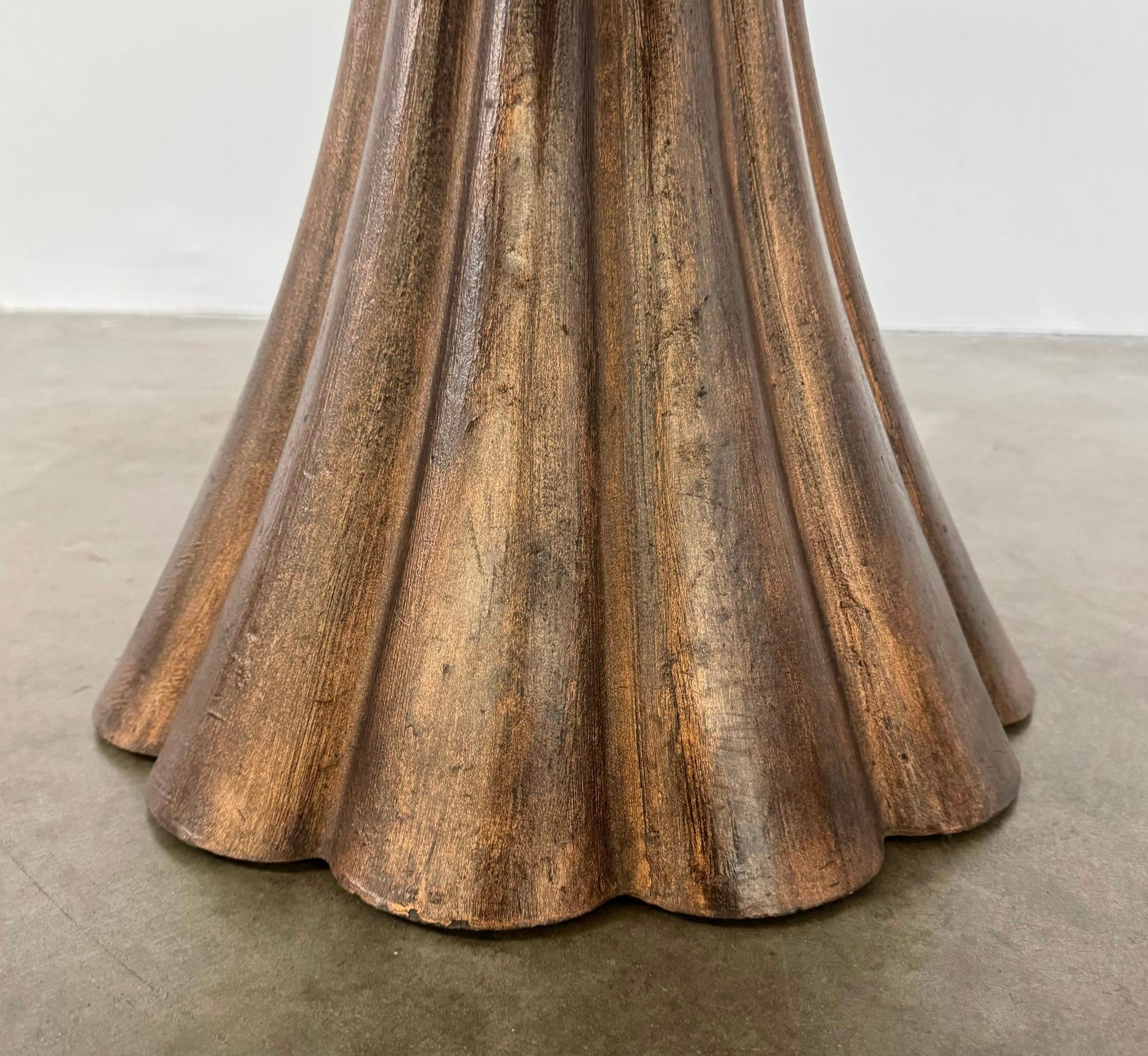 Style of Angelo Mangiarotti Dining Table Flowing Marble Copper Fluted Base For Sale 5