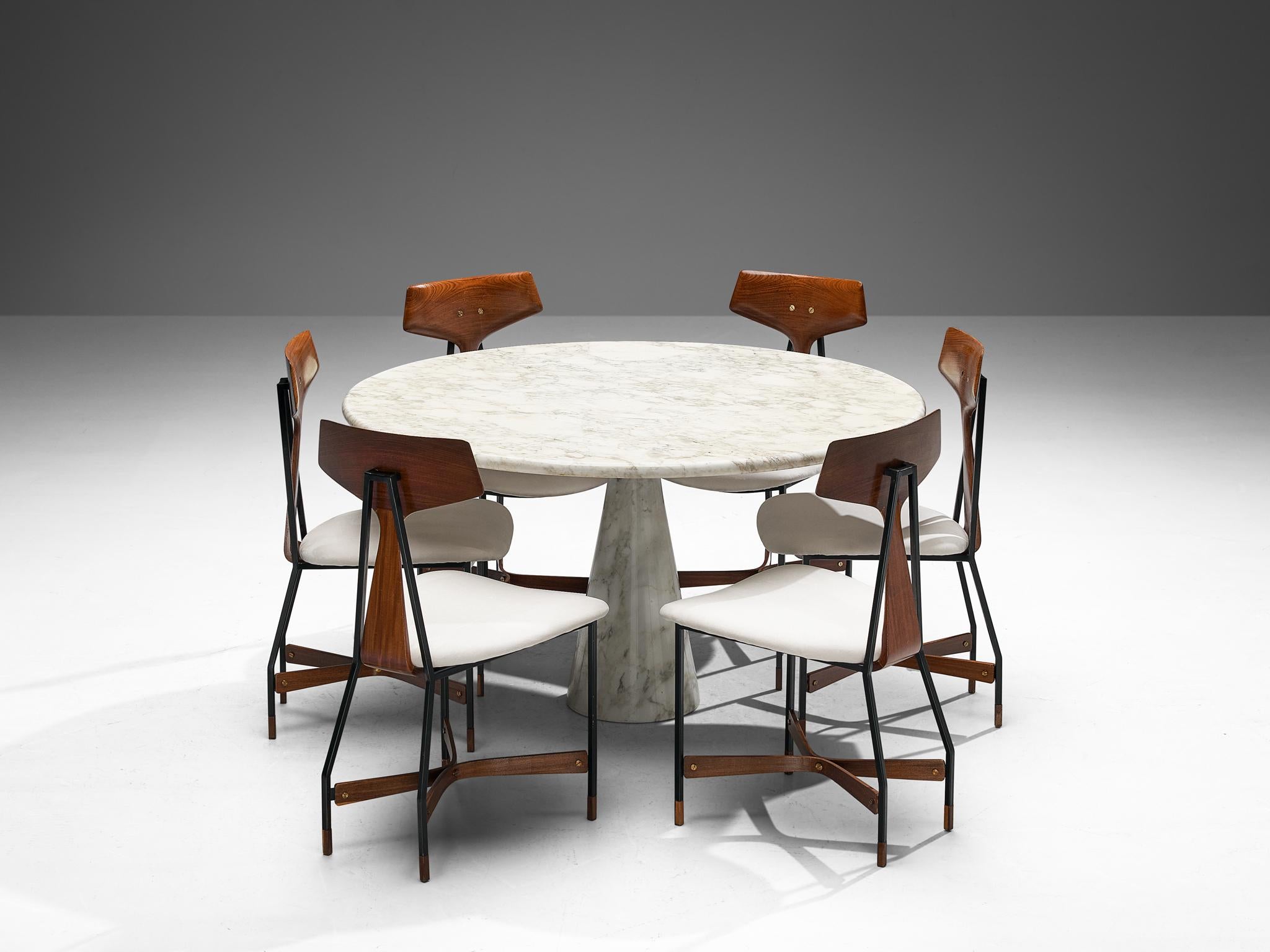 Angelo Mangiarotti, Esstisch aus Marmor mit sechs Stühlen aus Teakholz  im Angebot 1