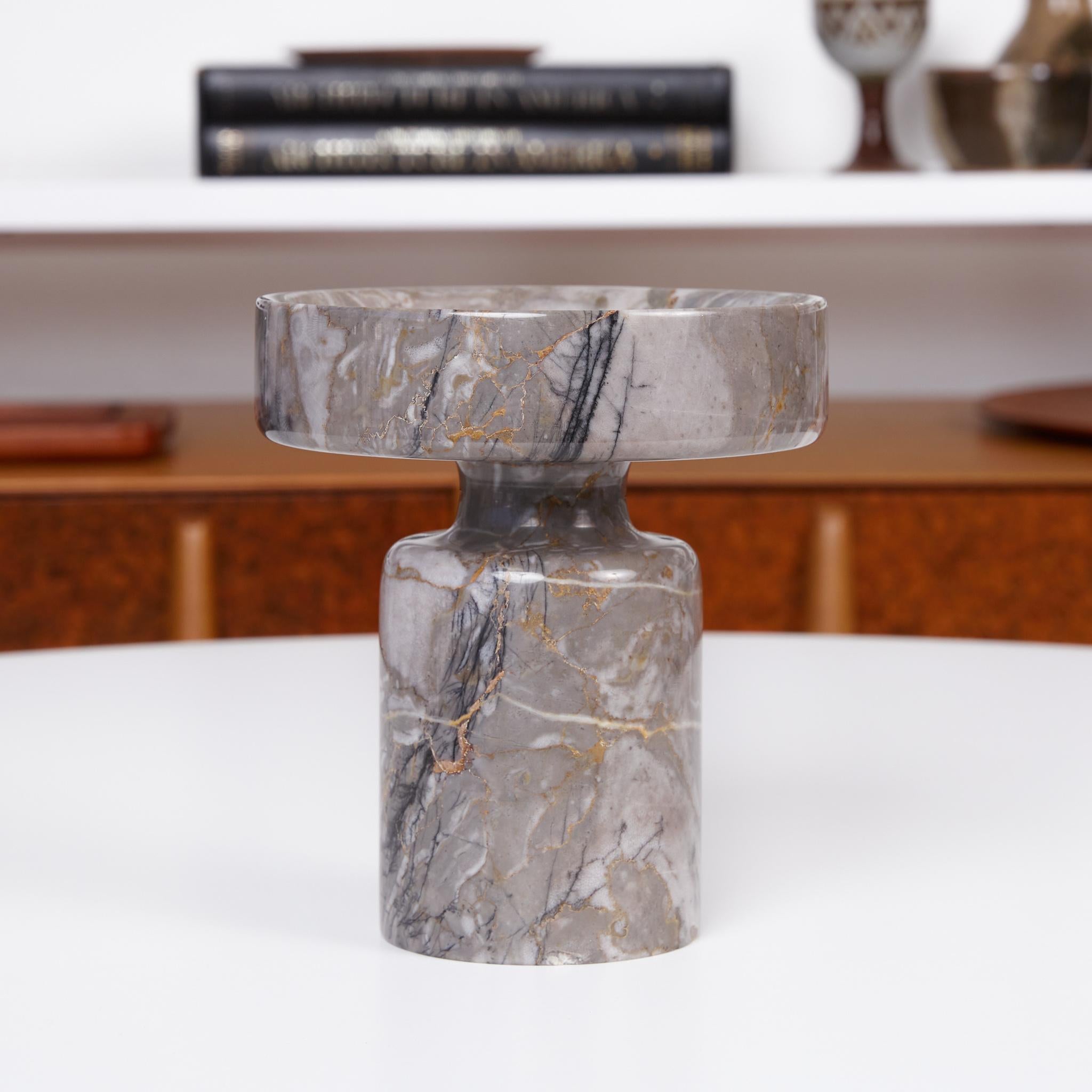 Double sided marble object by Angelo Mangiarotti for Knoll, Italy, circa 1960s. The gray marble sculptural object features openings on either side, offering multiple functions; as a vase, a pedestal stand for a candle or sculpture, or simply as a