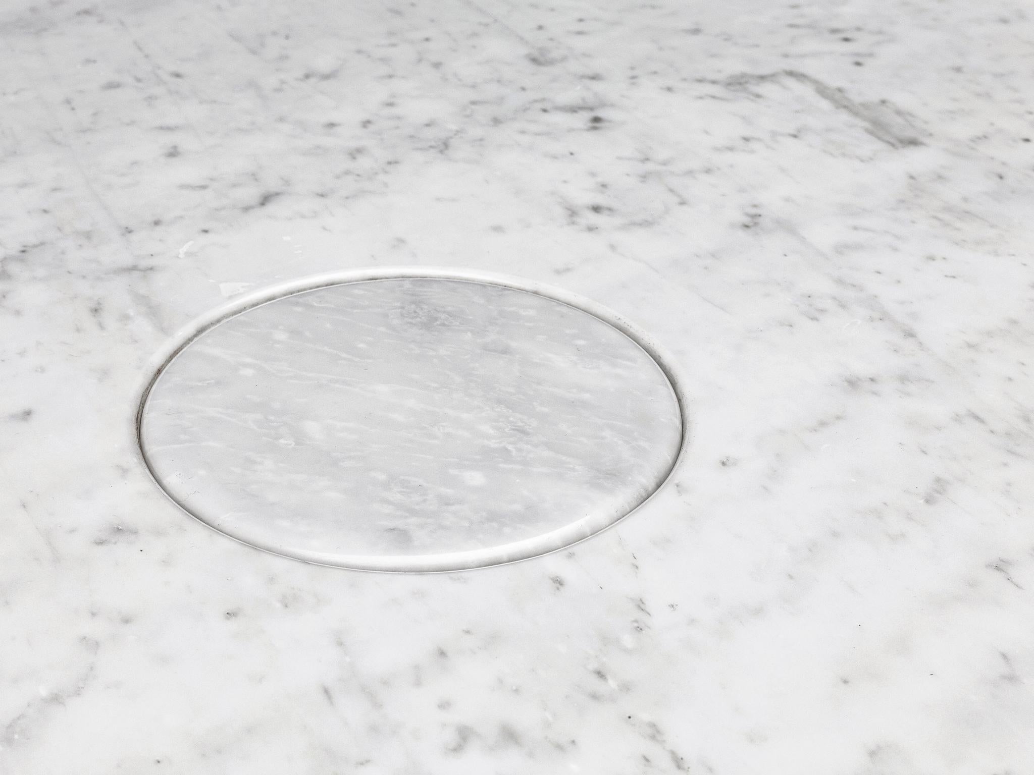 Post-Modern Angelo Mangiarotti 'Eros' Oval Dining Table in White Marble