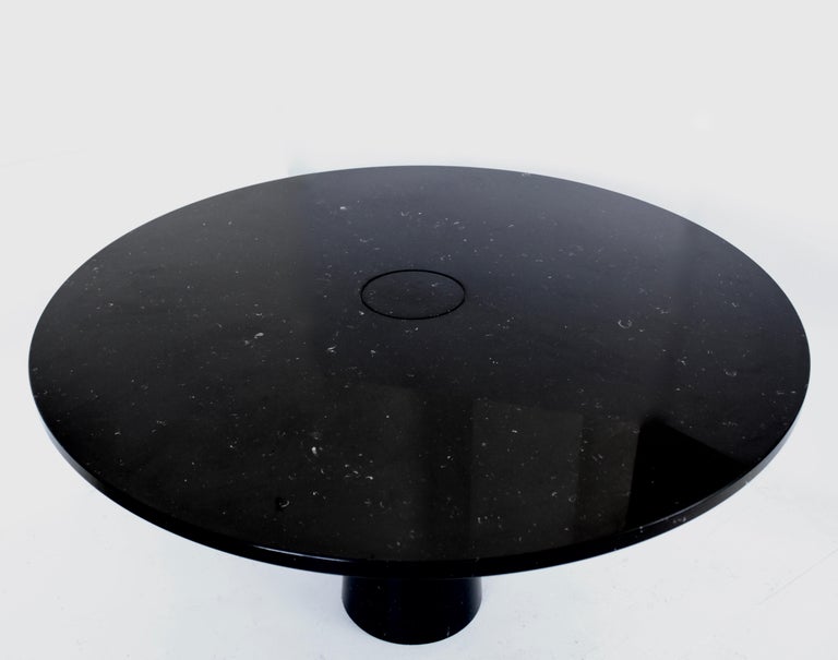 Late 20th Century Angelo Mangiarotti Eros Round Dining Table in Black Marquina Marble for Skipper