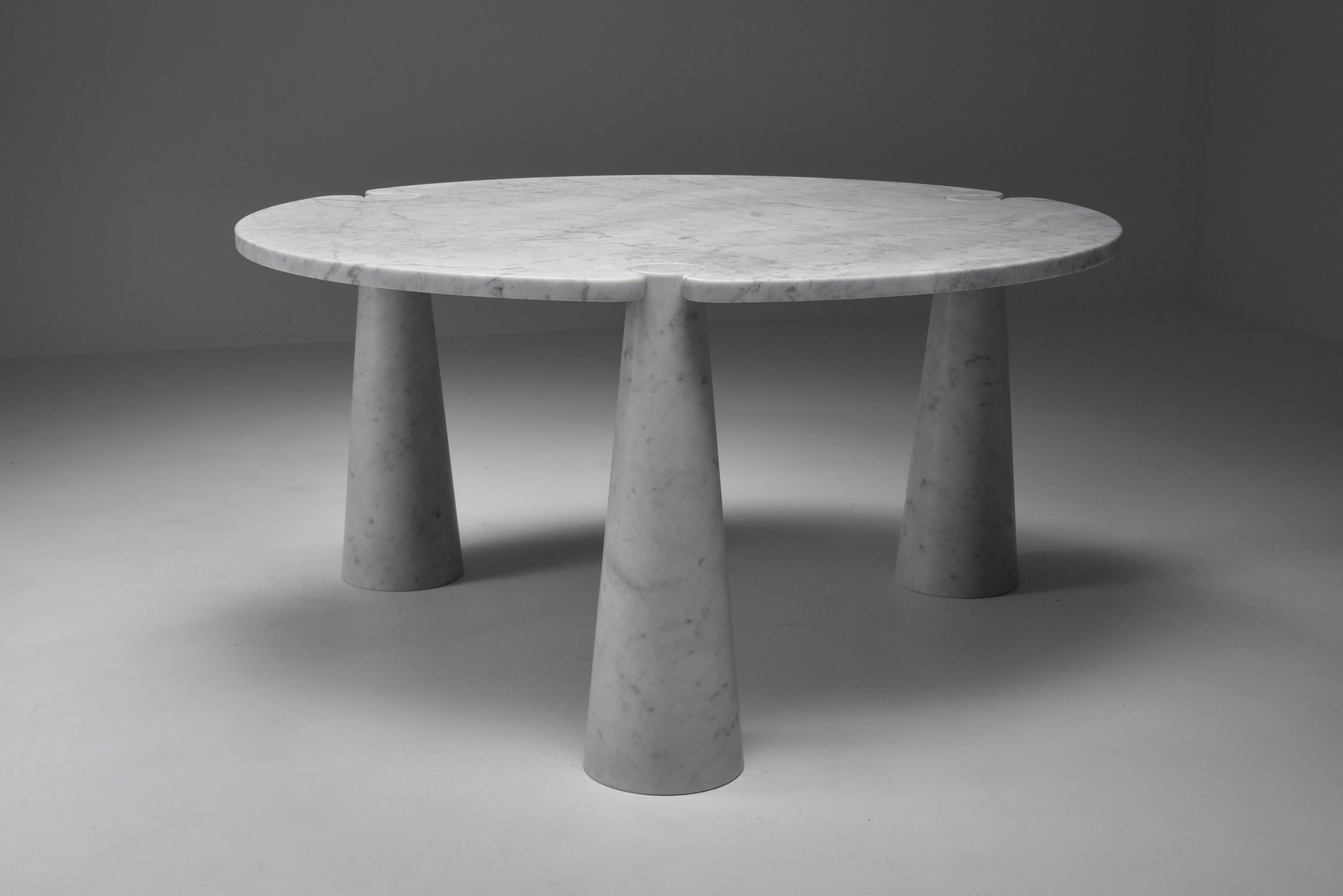 Carrara Marble Angelo Mangiarotti 'Eros' Round Marble Dining Table, 1970s