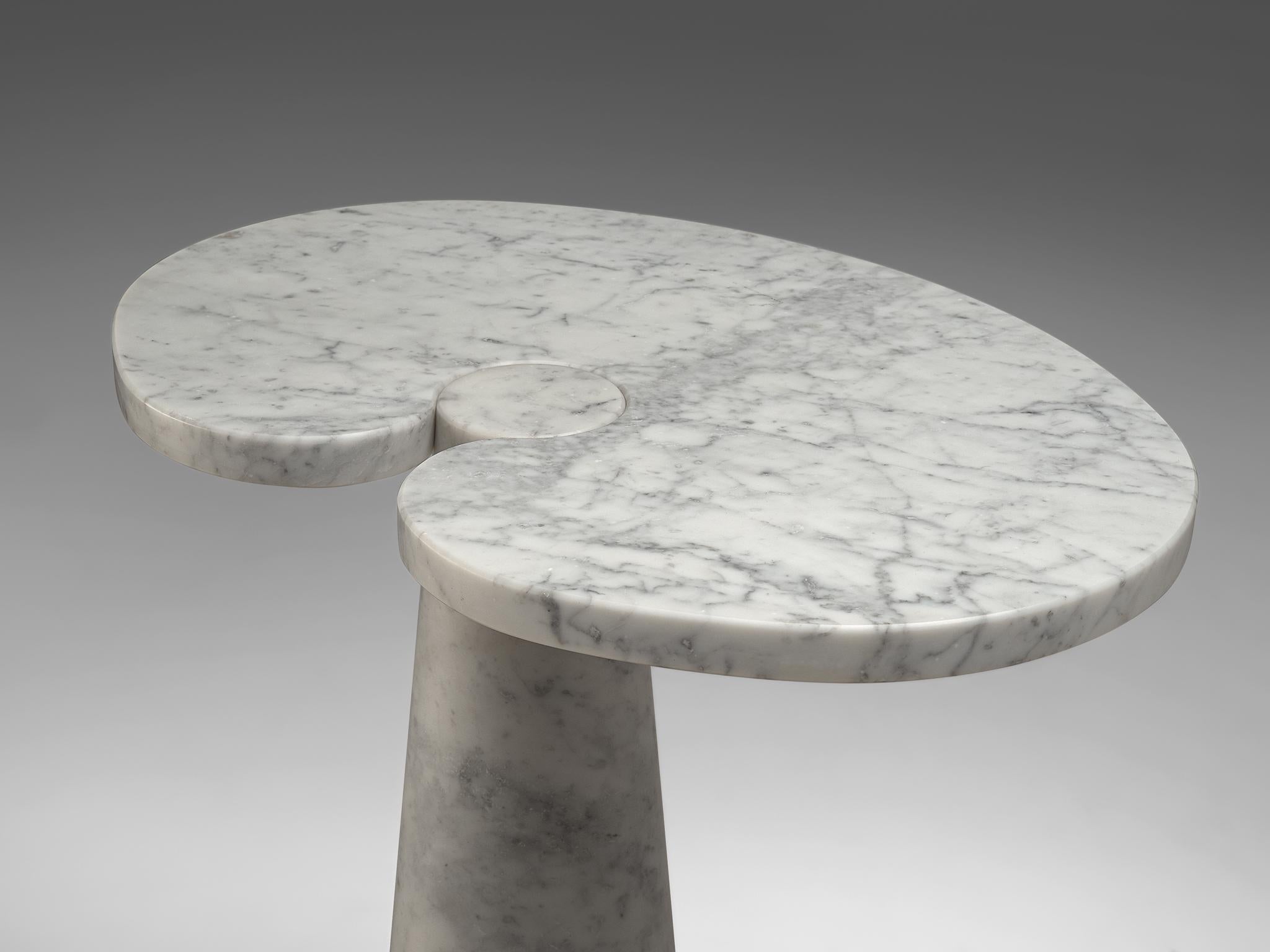 Angelo Mangiarotti 'Eros' Side Table in White Marble In Good Condition In Waalwijk, NL