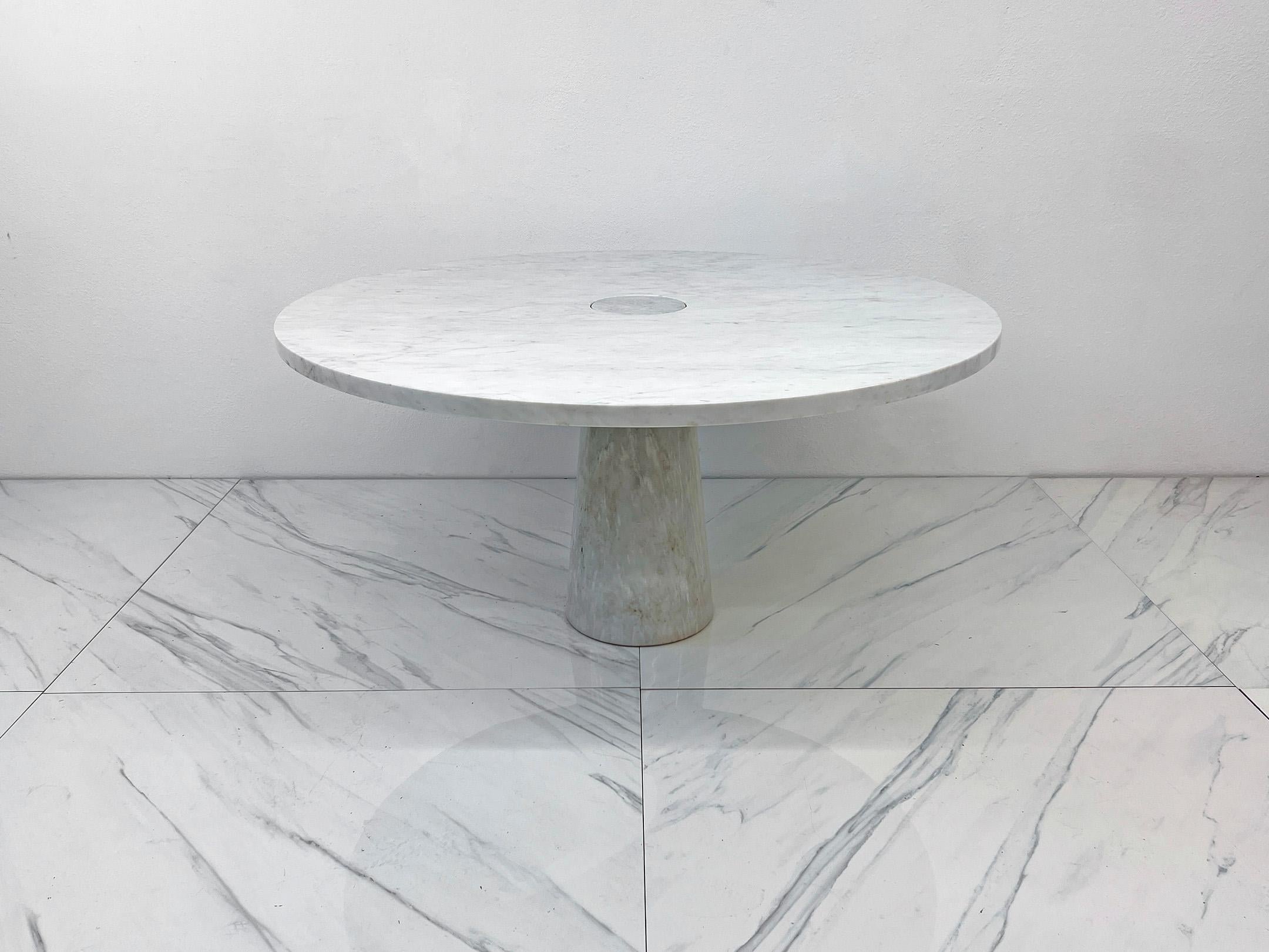 Mid-Century Modern Angelo Mangiarotti pour Skipper, table de salle à manger Eros en marbre de Carrare, années 1970 en vente
