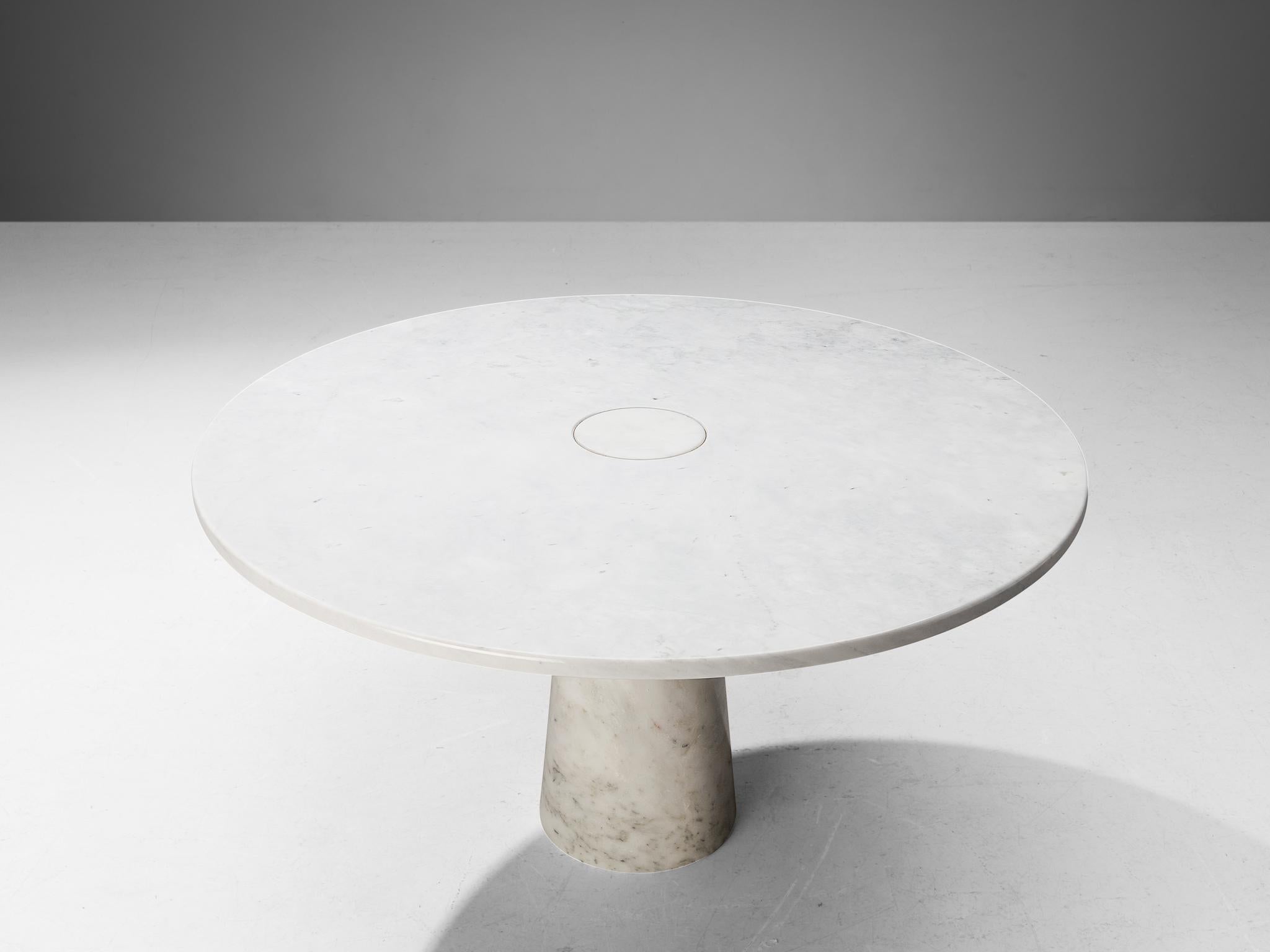 Fin du 20e siècle Angelo Mangiarotti pour Skipper Table de salle à manger 'Eros' en marbre de Carrare  en vente