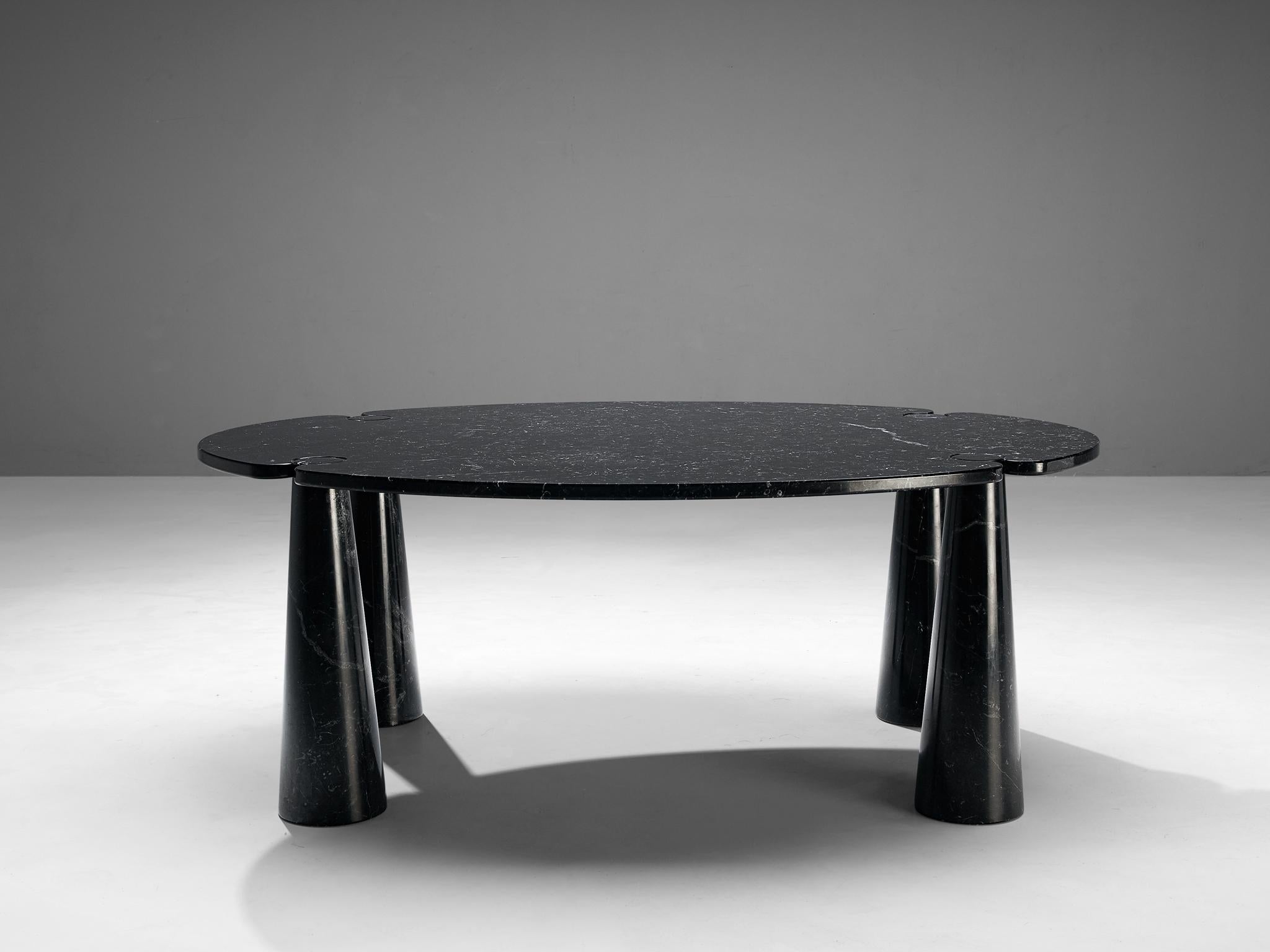 Postmoderne Table de salle à manger Angelo Mangiarotti pour Skipper 'Eros' en marbre Marquina  en vente