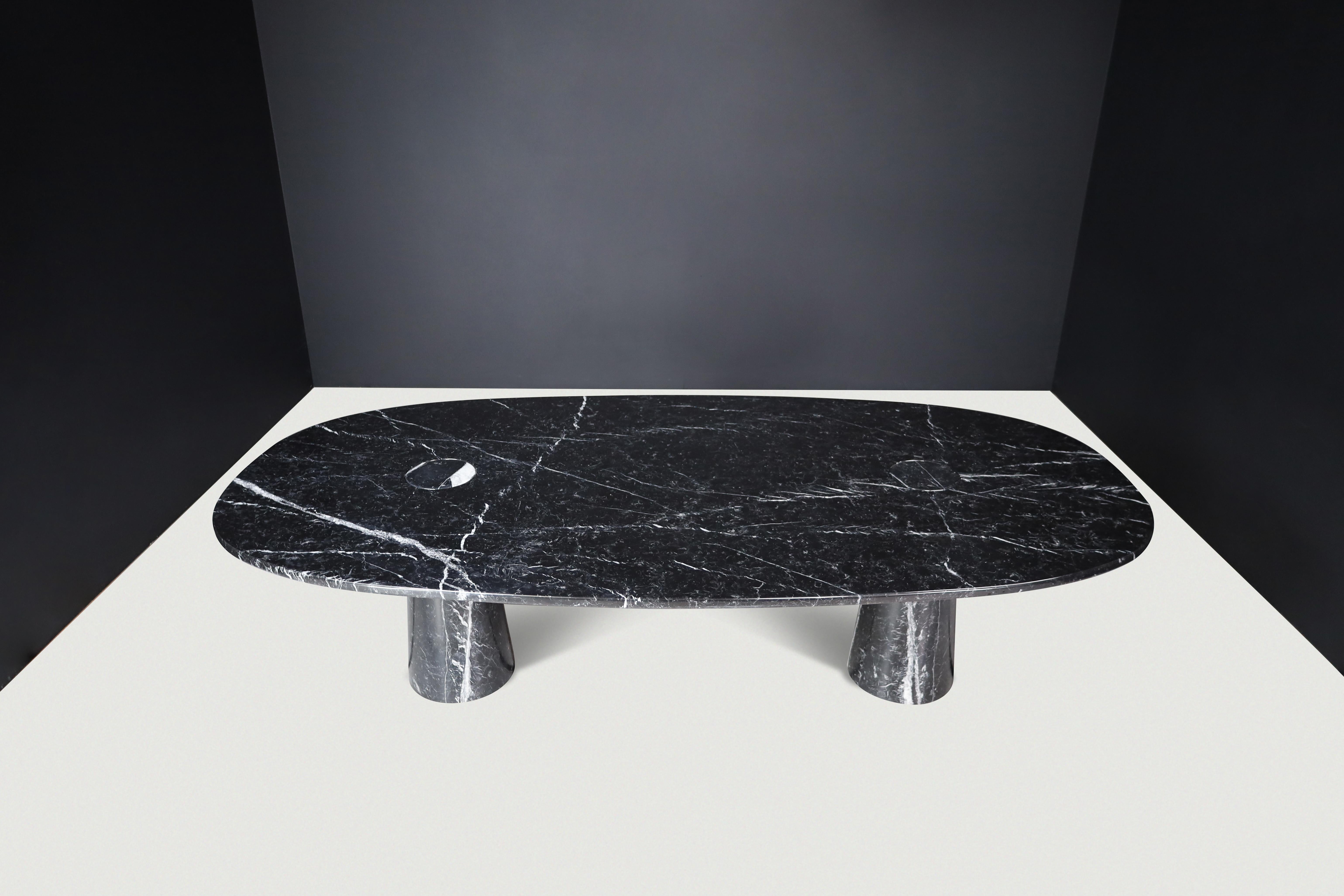 Angelo Mangiarotti for Skipper 'Eros' Large Oval dining table or Executive Desk. For Sale 11