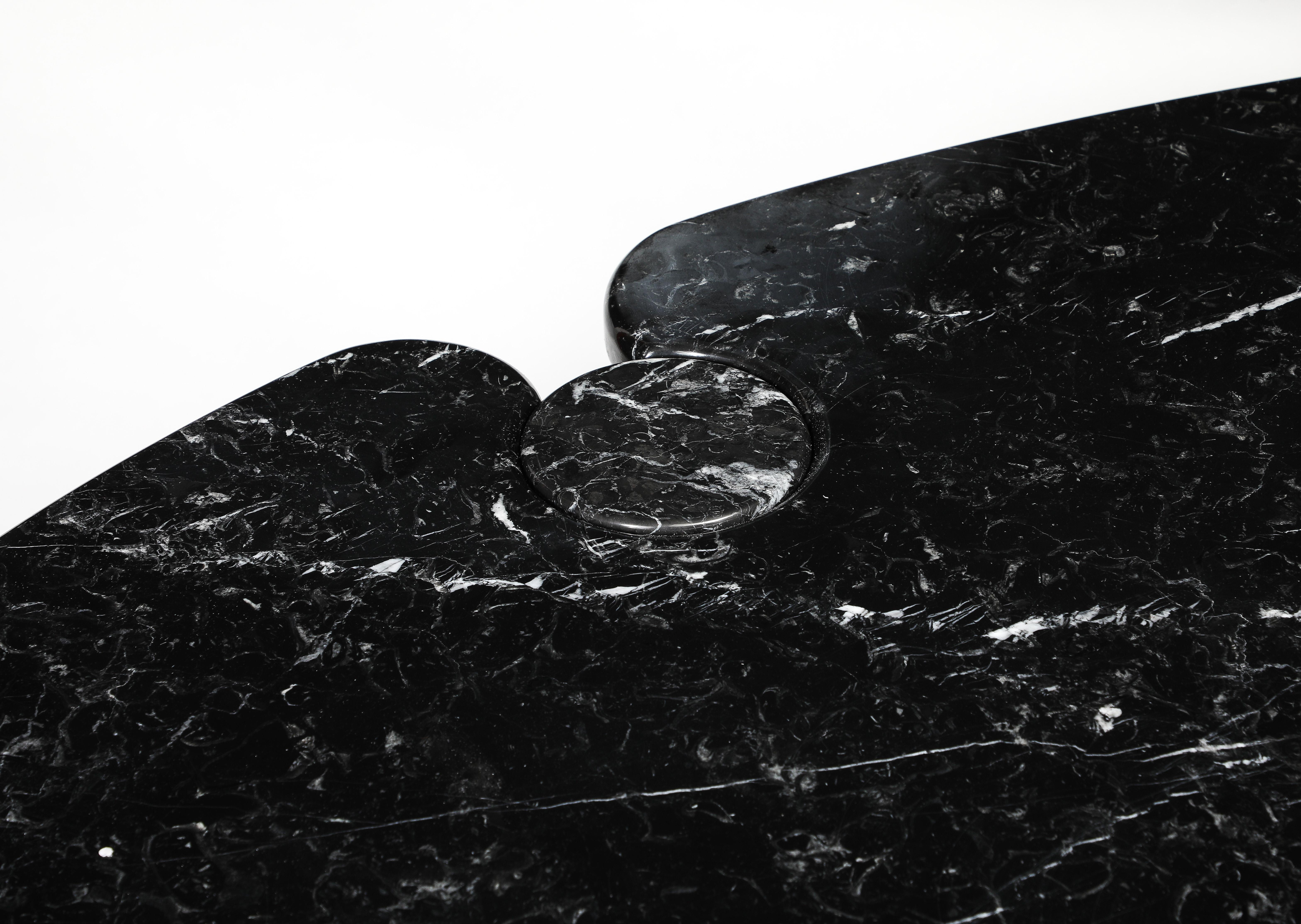 Angelo Mangiarotti Seltener Eros Oval Marquina Esstisch aus schwarzem Marquina-Marmor 1971 (Poliert) im Angebot