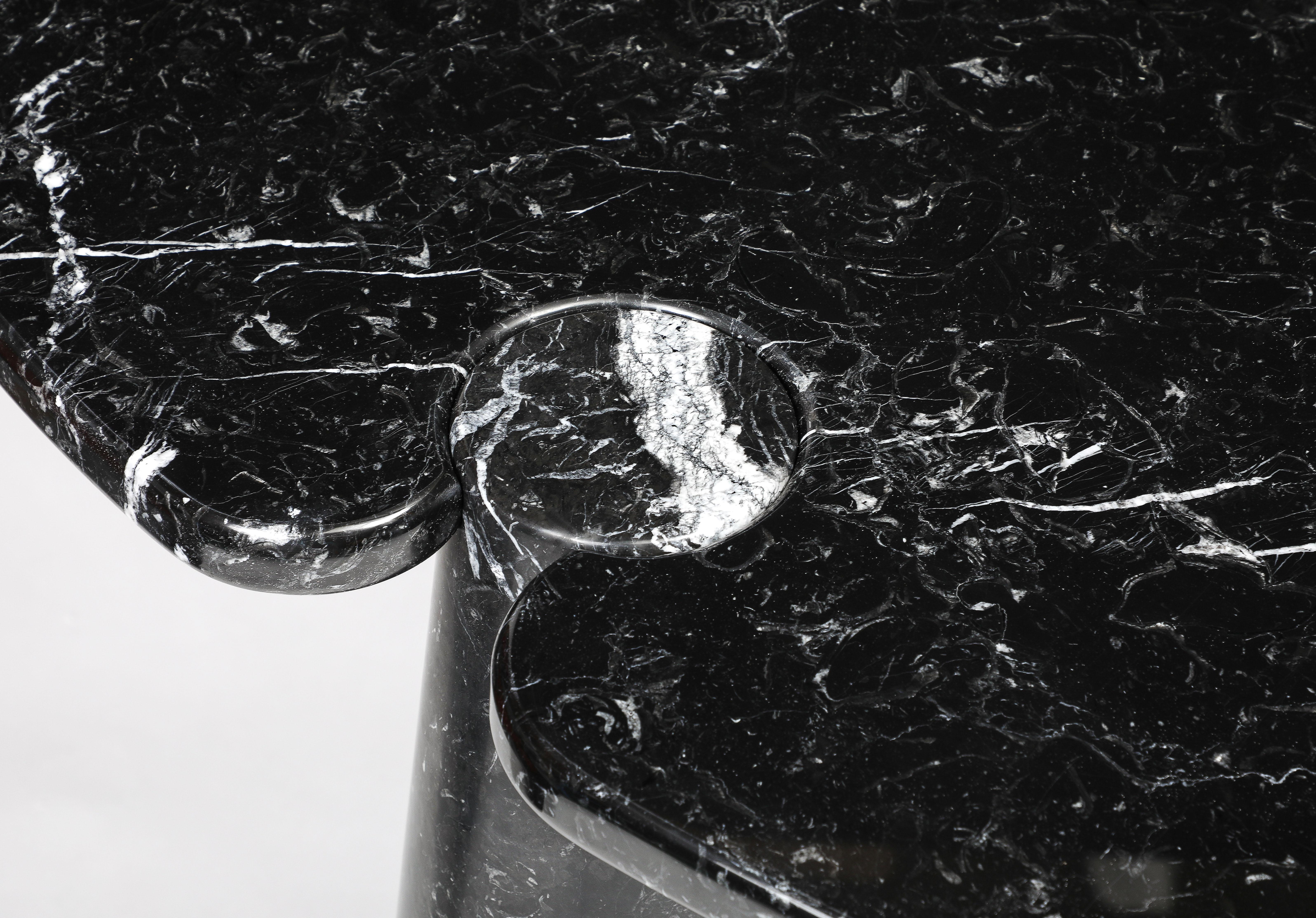 Angelo Mangiarotti Seltener Eros Oval Marquina Esstisch aus schwarzem Marquina-Marmor 1971 im Zustand „Gut“ im Angebot in New York, NY