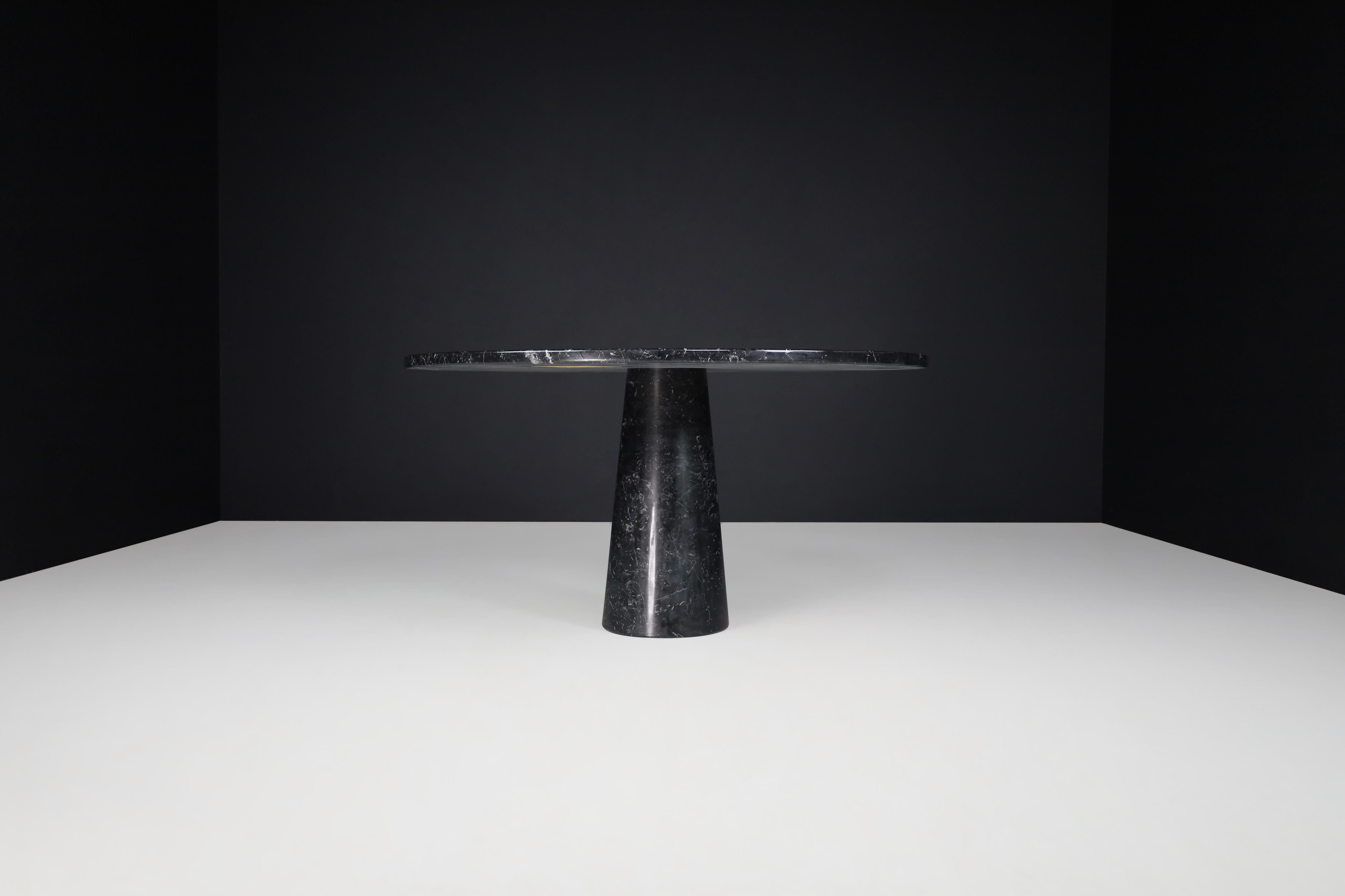 Table de salle à manger ronde Angelo Mangiarotti pour Skipper 'Eros' en marbre Marquina en vente 9