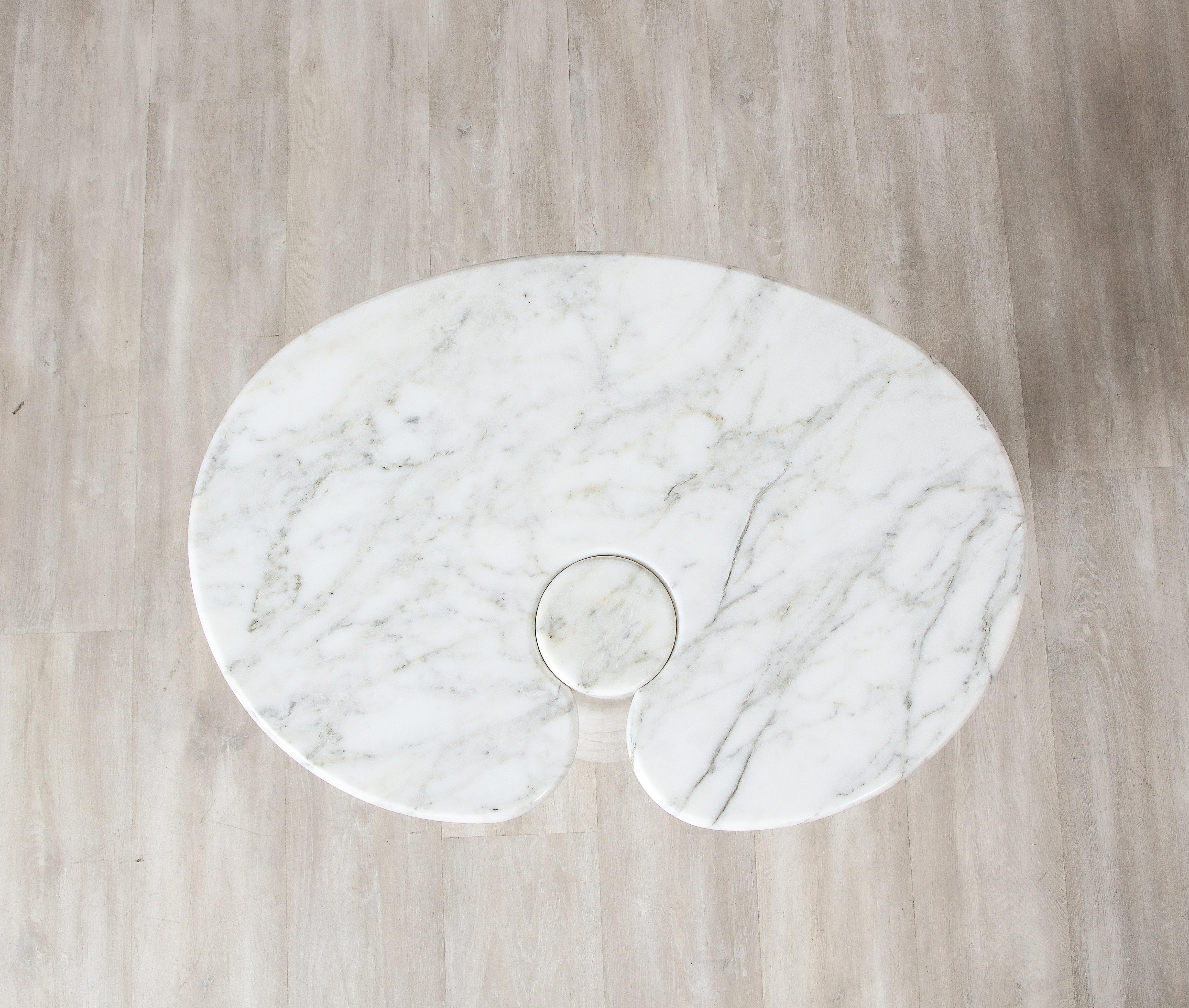 Italian Angelo Mangiarotti for Skipper 'Eros' Series Carrara Marble Tall Side Table For Sale