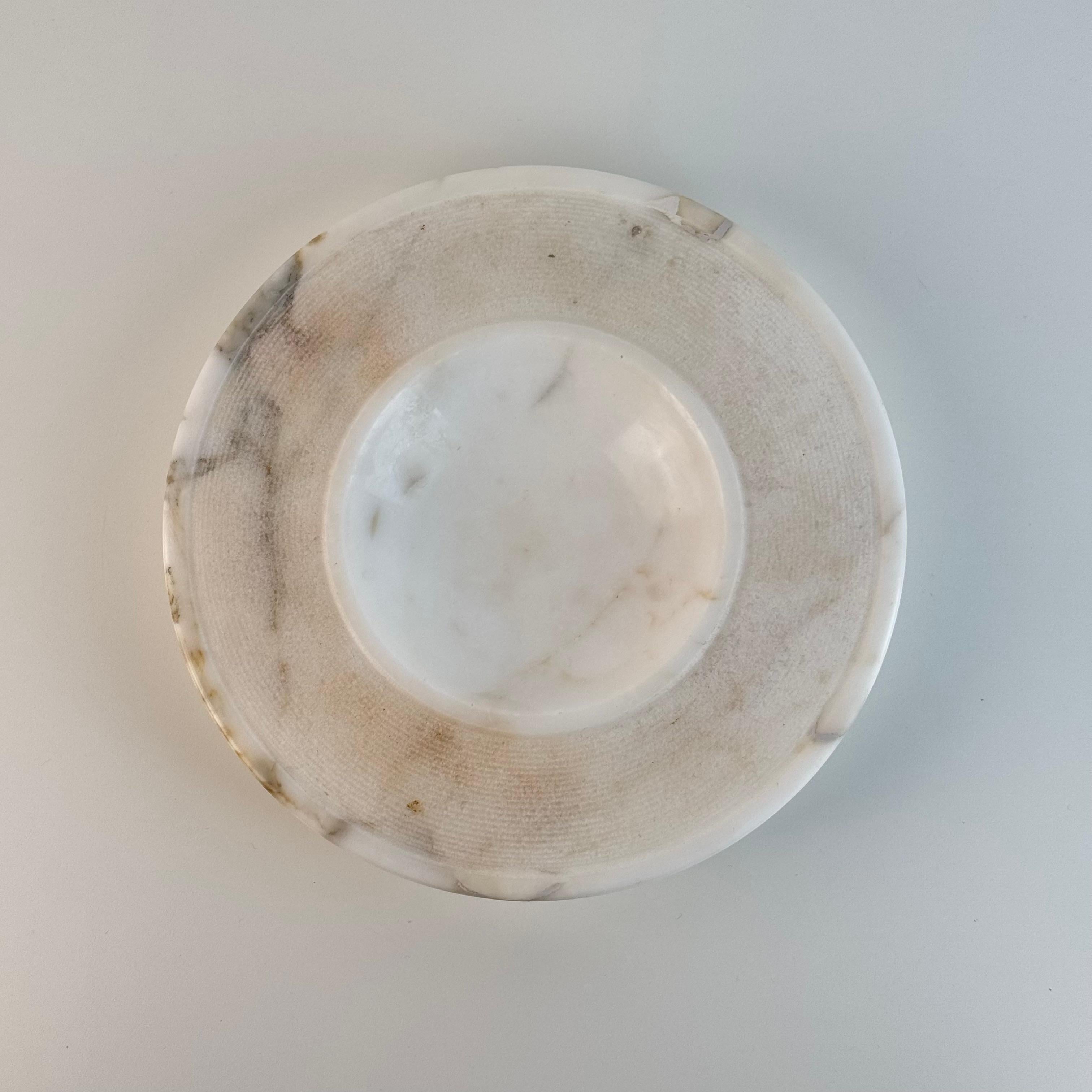 Angelo Mangiarotti for Skipper – Hand-Carved Carrara Marble Centrepiece / Vide-P (Moderne der Mitte des Jahrhunderts) im Angebot