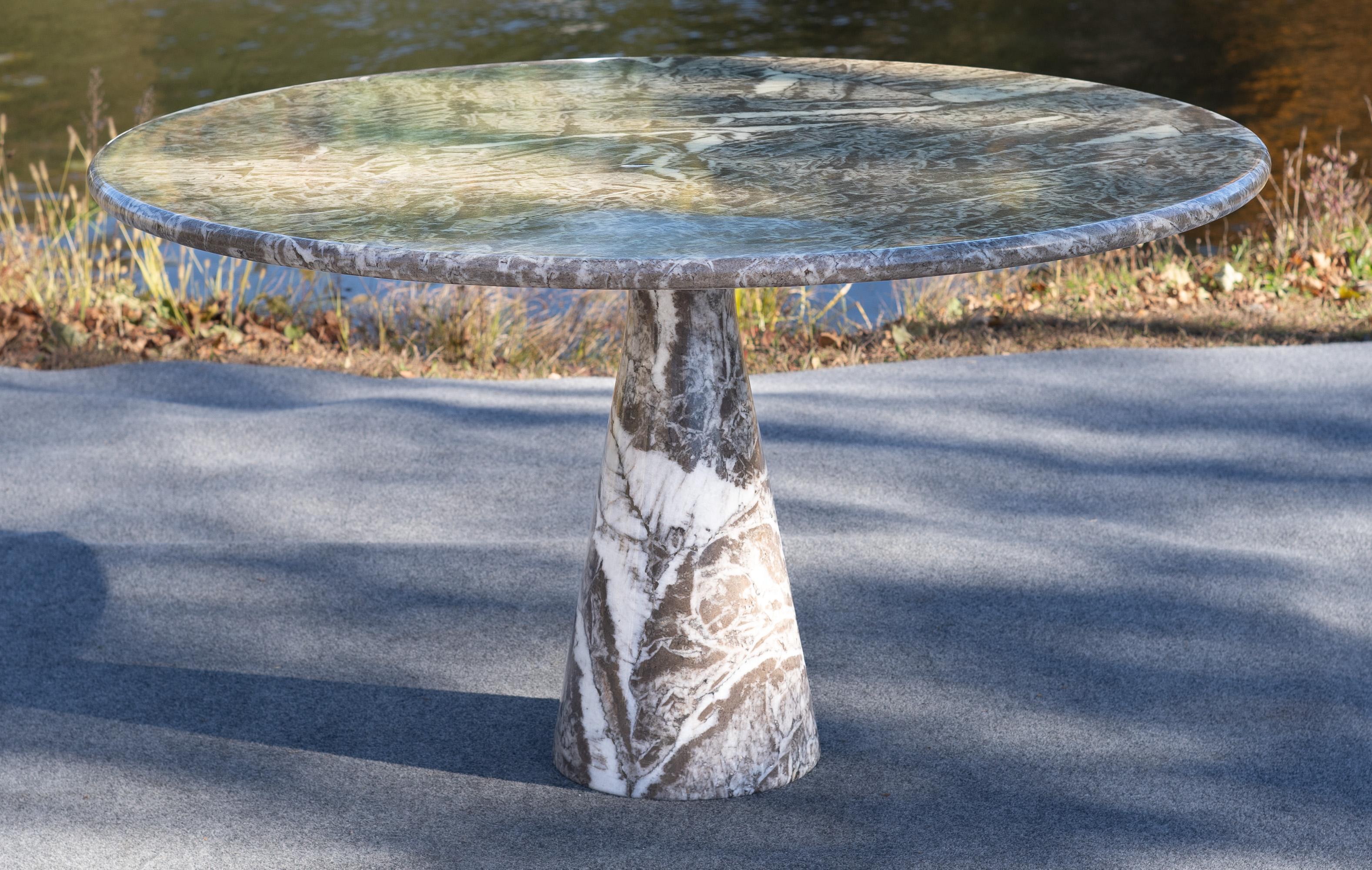 italien Angelo Mangiarotti pour Skipper Model M1 Table de salle à manger en Arabescato unique en vente