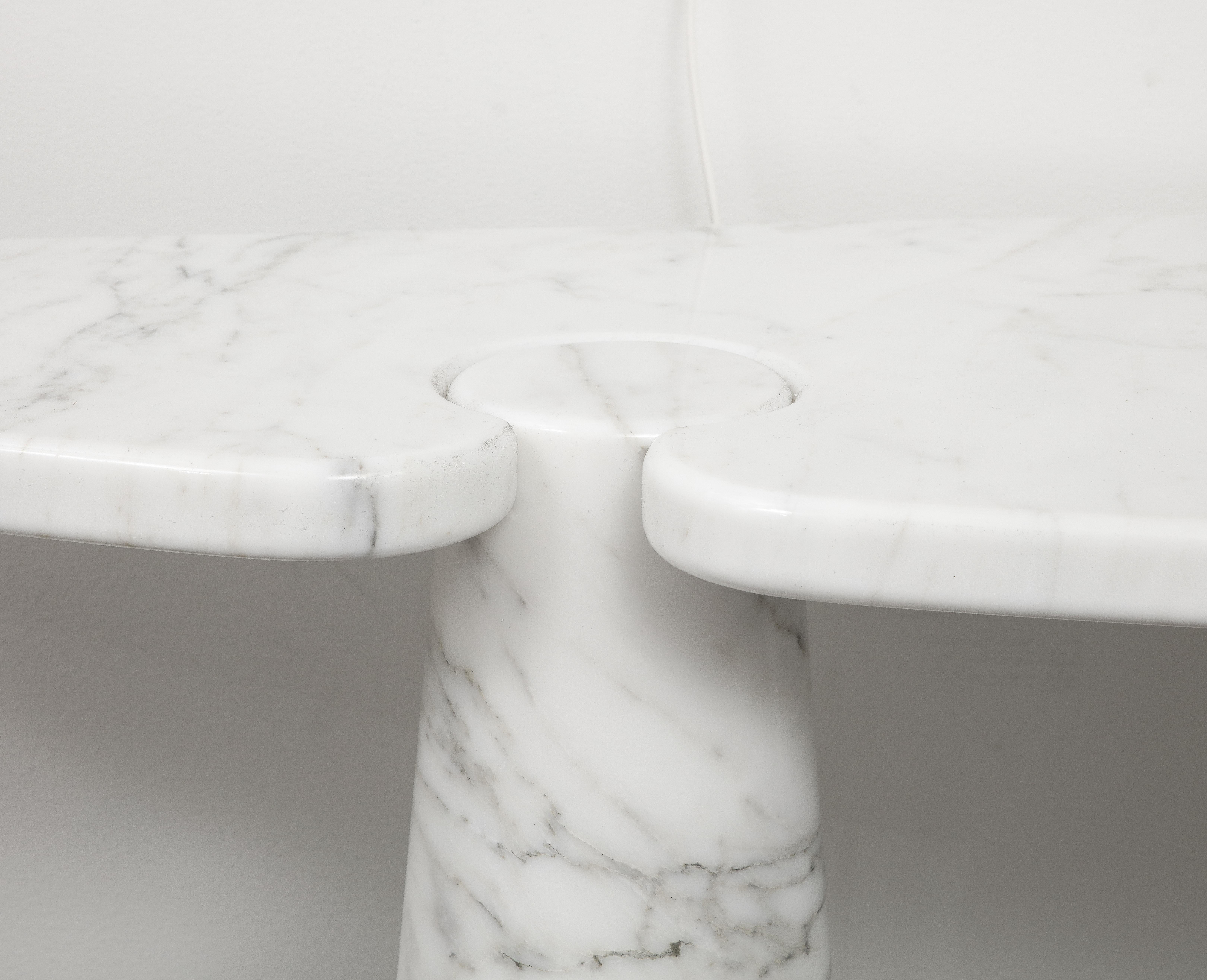 Late 20th Century Angelo Mangiarotti Eros Series Pair of Carrara Marble Consoles, Skipper Label For Sale