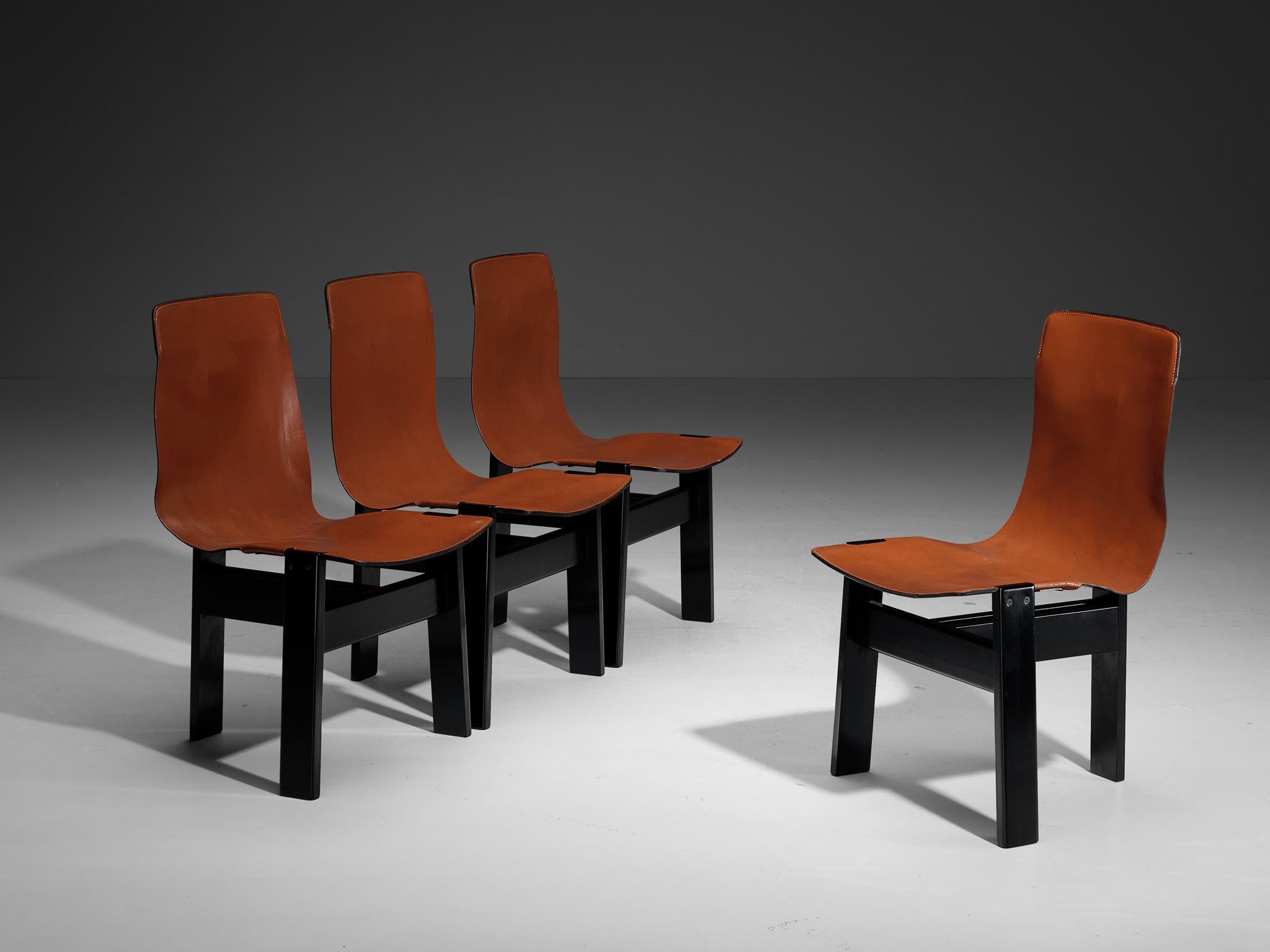 Angelo Mangiarotti for Skipper, set of four chairs, model 'Tre 3', black lacquered wood, saddle leather, Italy, 1978

Set of four 'Tre 3' dining chairs by the Italian designer Angelo Mangiarotti. The basic frame of these wonderful chairs consist of