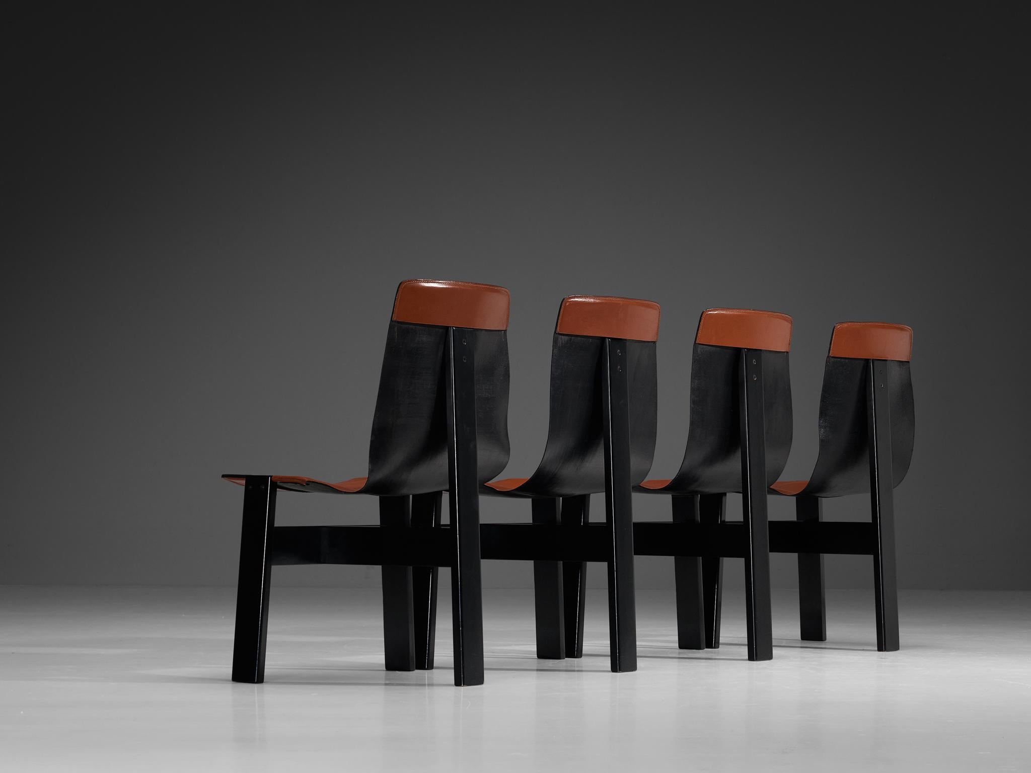 Angelo Mangiarotti for Skipper Set of Four 'Tre 3' Dining Chairs in Leather  In Good Condition For Sale In Waalwijk, NL