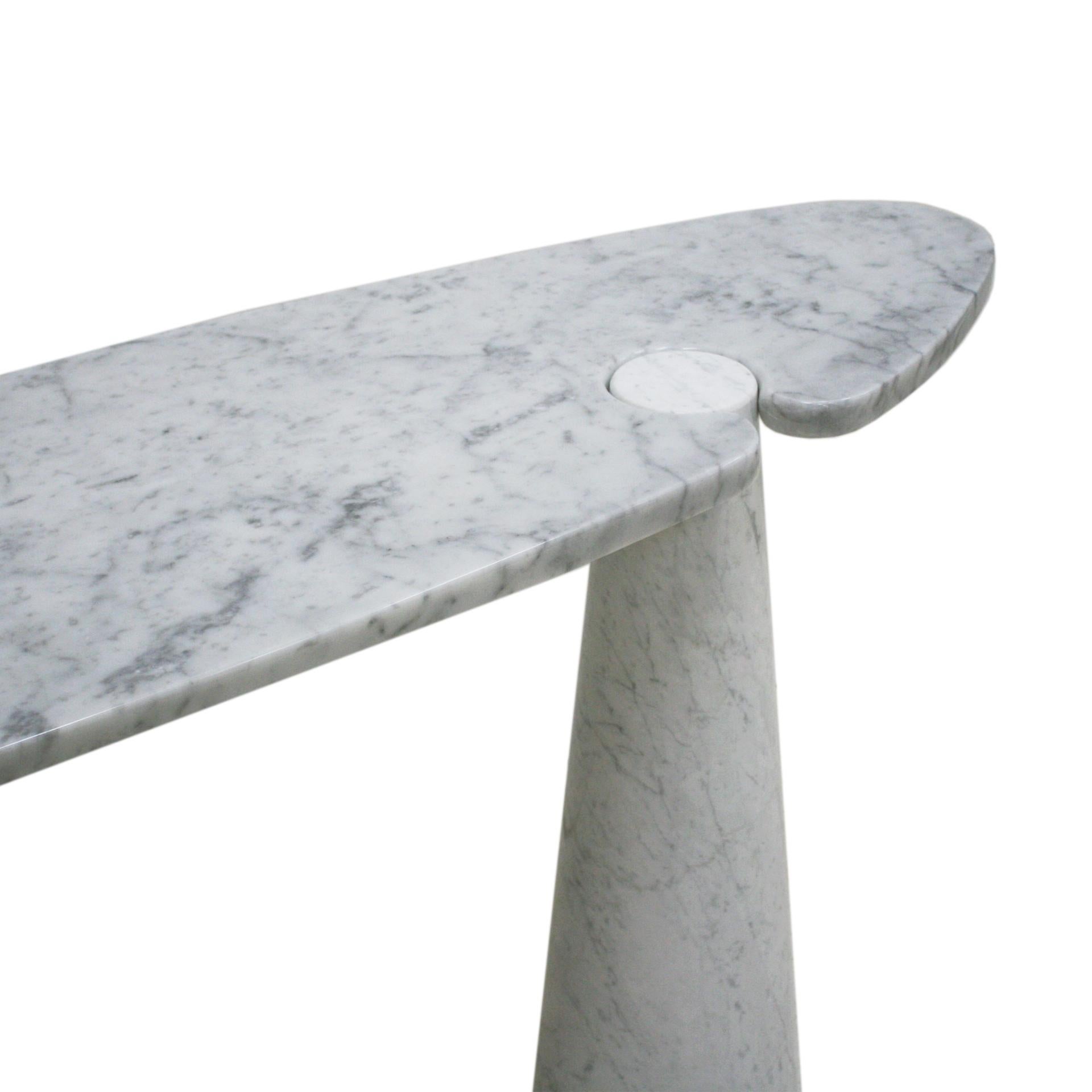 Angelo Mangiarotti for Skipper White Carrara Marble Eros Console Table, Italy In Good Condition In Madrid, ES