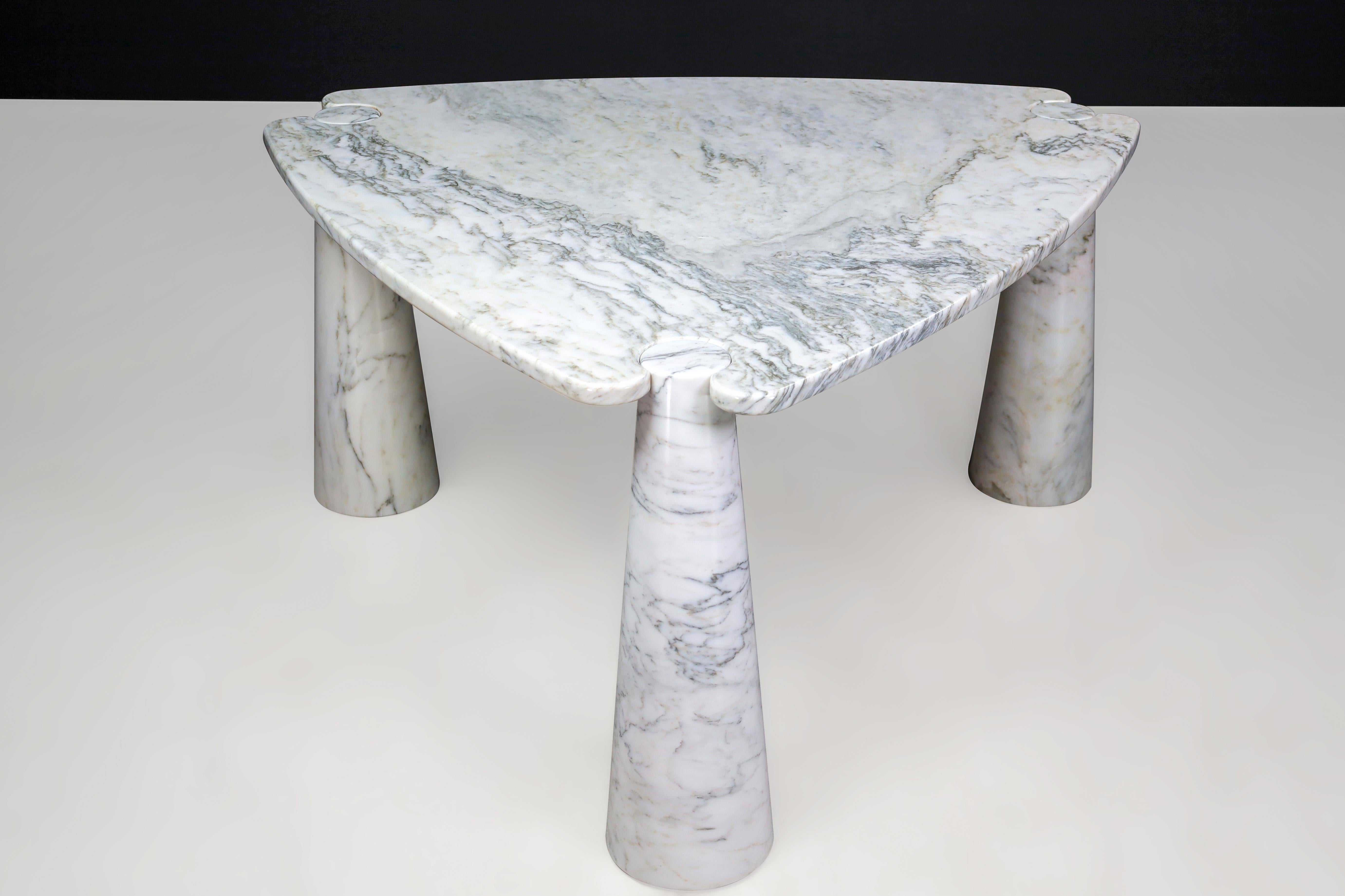 Angelo Mangiarotti for Skipper White Carrara Marble Eros Triangle Center Table  For Sale 10