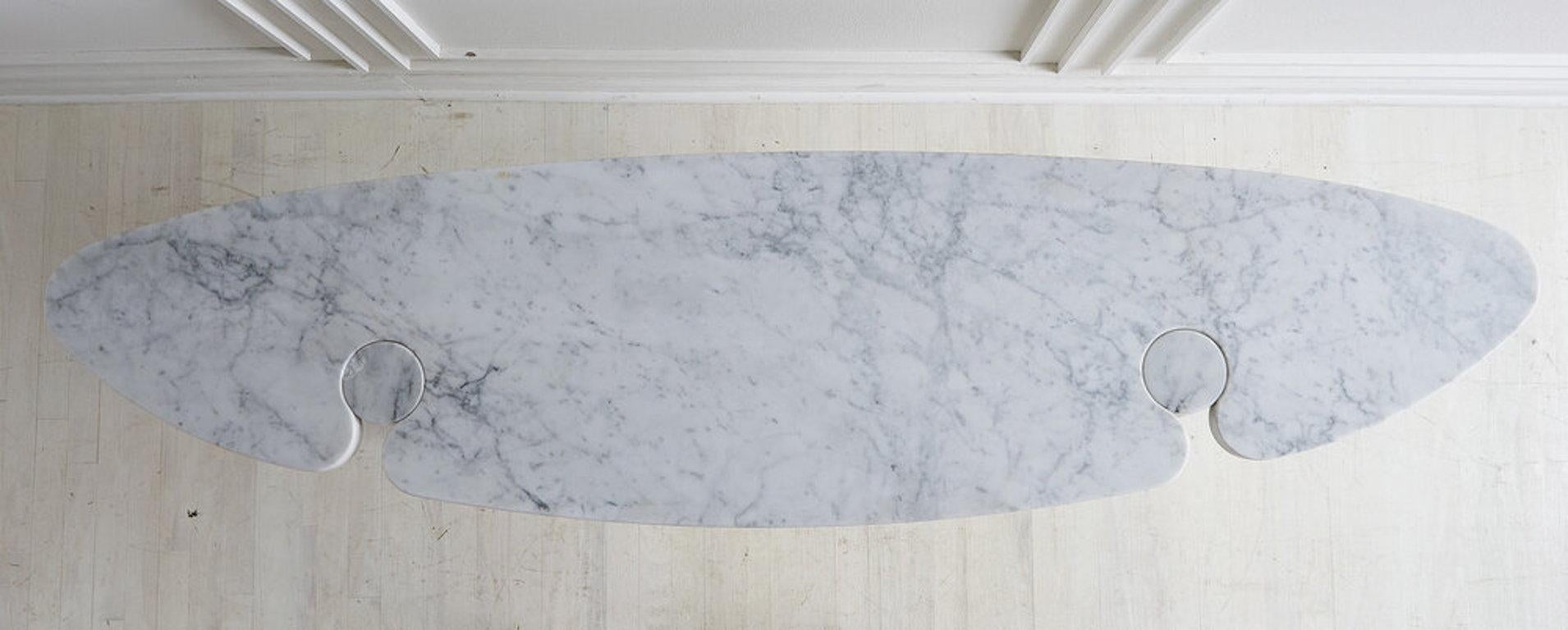 White Carrara Marble Eros Console Table by Angelo Mangiarotti for Skipper In Good Condition In Chicago, IL