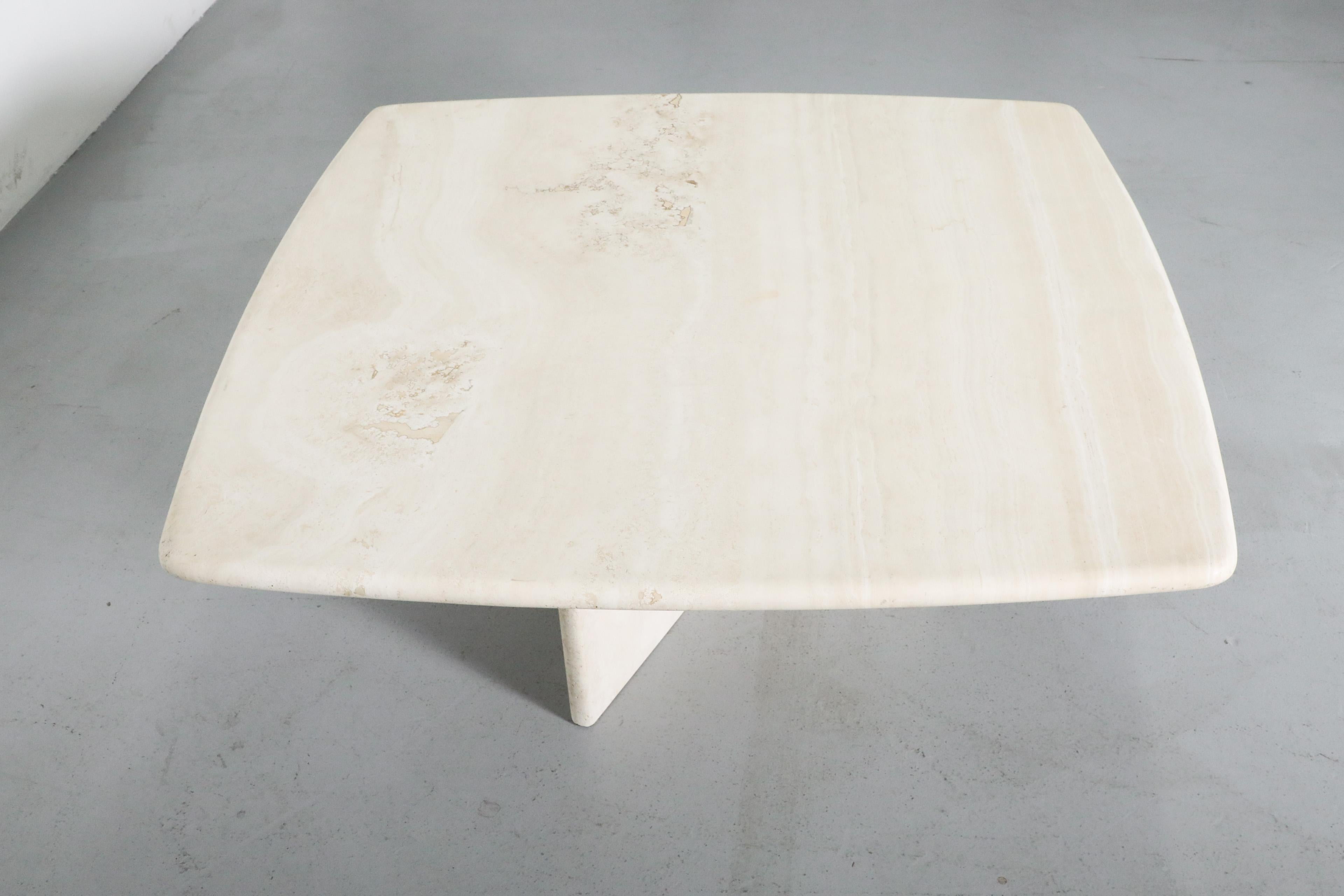 Angelo Mangiarotti Inspired Cream Toned Travertine Coffee Table In Good Condition In Los Angeles, CA
