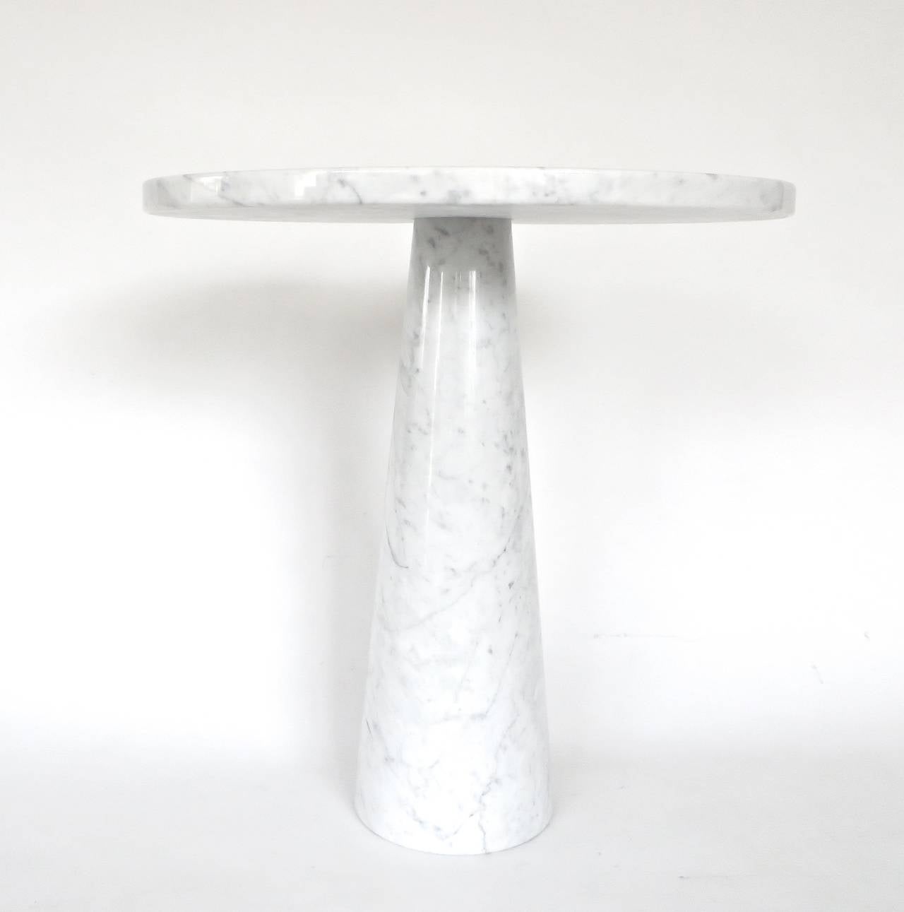 Angelo Mangiarotti Italian white Carrara marble high side table, Eros series for Skipper. Heavily veined with grey. 
Excellent condition. Skipper, circa 1971. Mangiarotti was an expert at the highly sculptural use of marble in the entire Eros