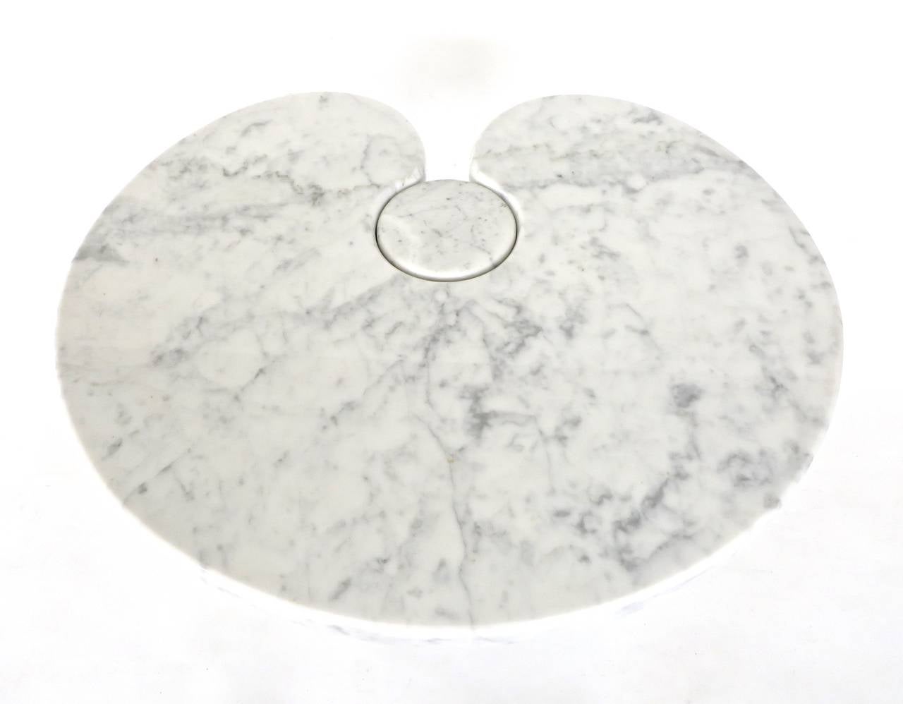 Late 20th Century Angelo Mangiarotti Italian, Carrara Marble Low Side Table Eros Series