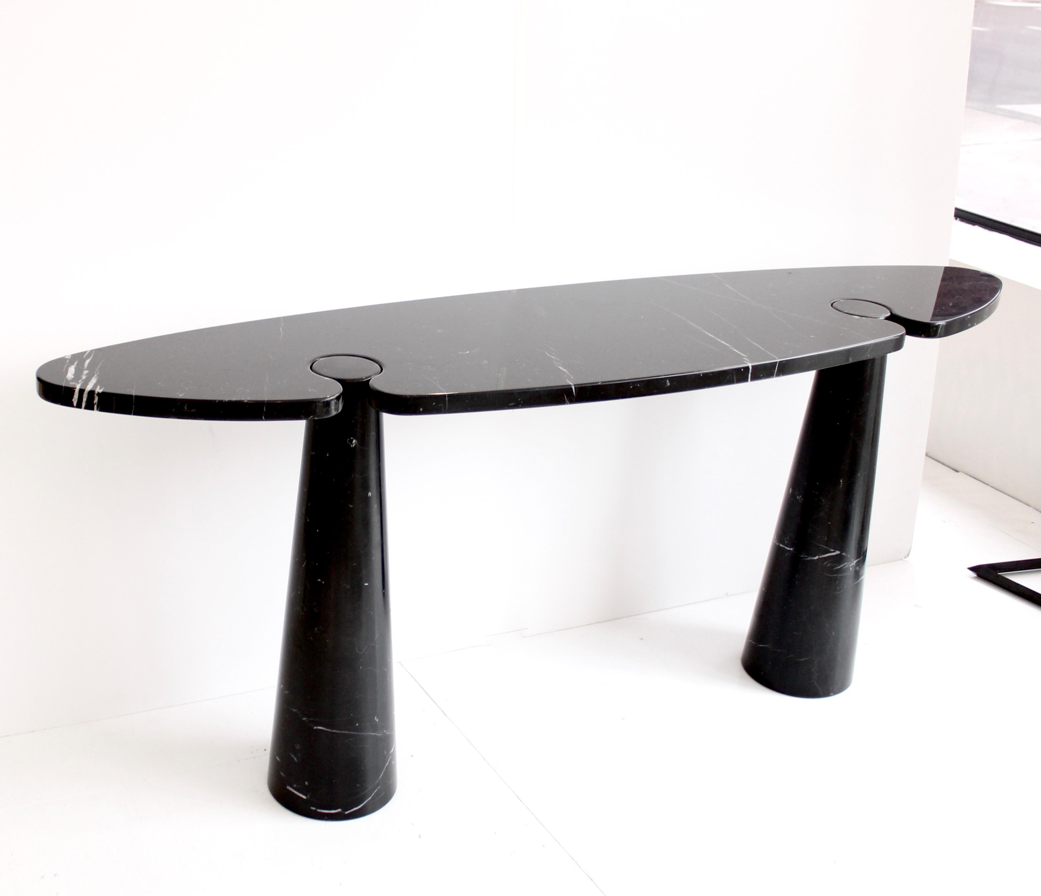 Angelo Mangiarotti Italienische Eros-Konsole aus schwarzem Marquina-Marmor für Skipper (Moderne der Mitte des Jahrhunderts) im Angebot
