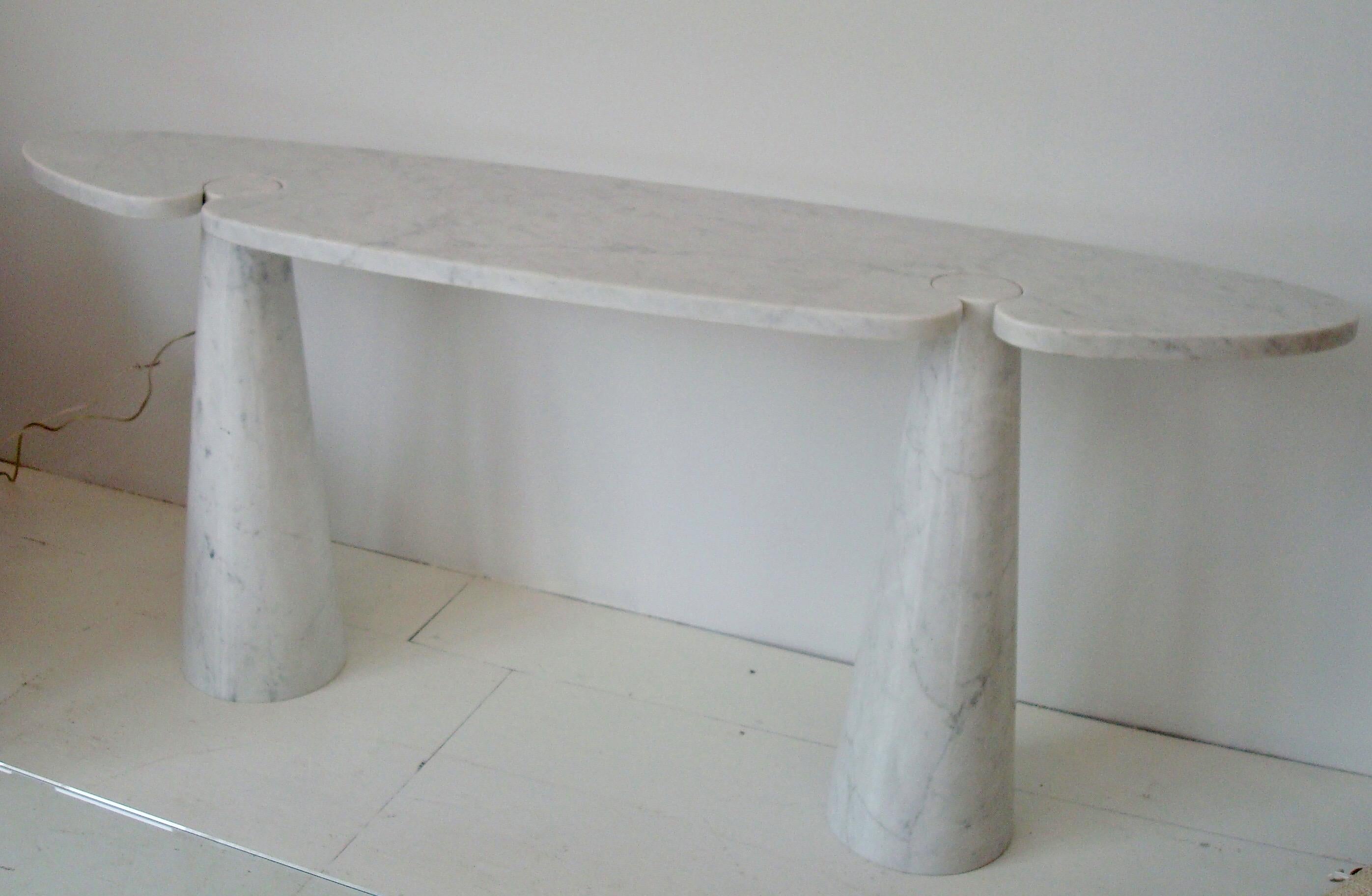 Angelo Mangiarotti Italian Eros Console White Carrara Marble for Skipper, 1971 In Good Condition In Chicago, IL