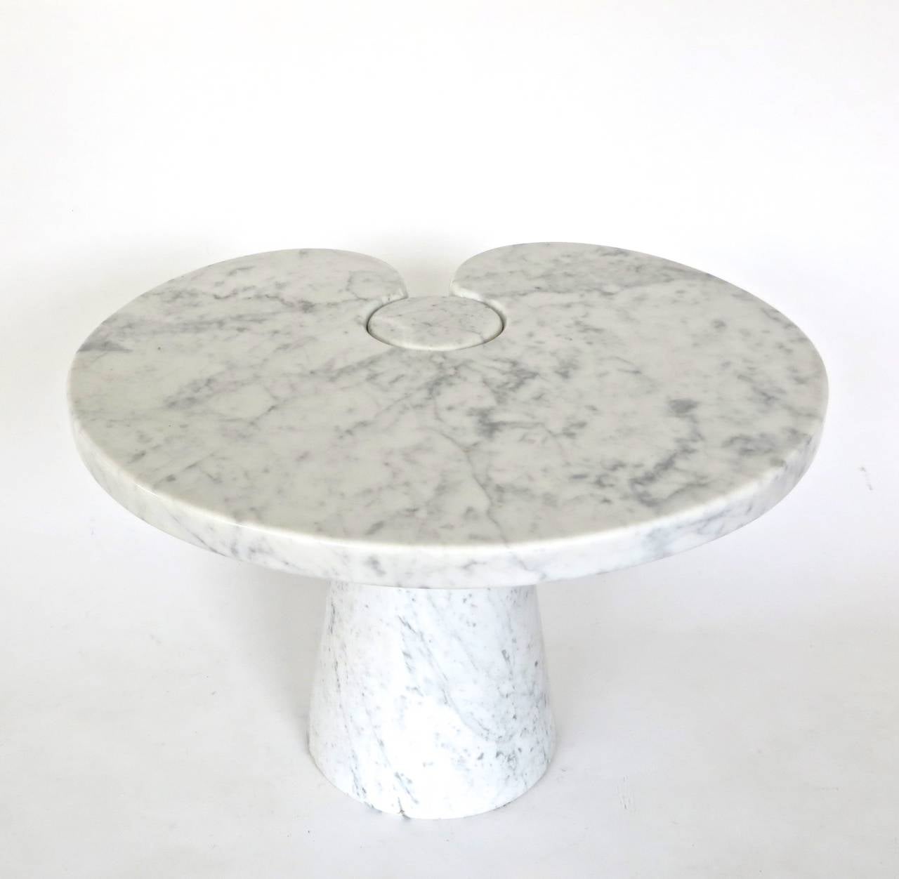 Angelo Mangiarotti Italian White Carrara Marble Low Side Table Eros Series In Good Condition In Chicago, IL
