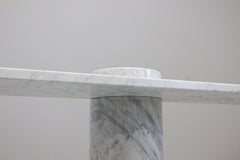 Console en marbre blanc de Carrare de la collection Loico Angelo Mangiarotti pour Skipper